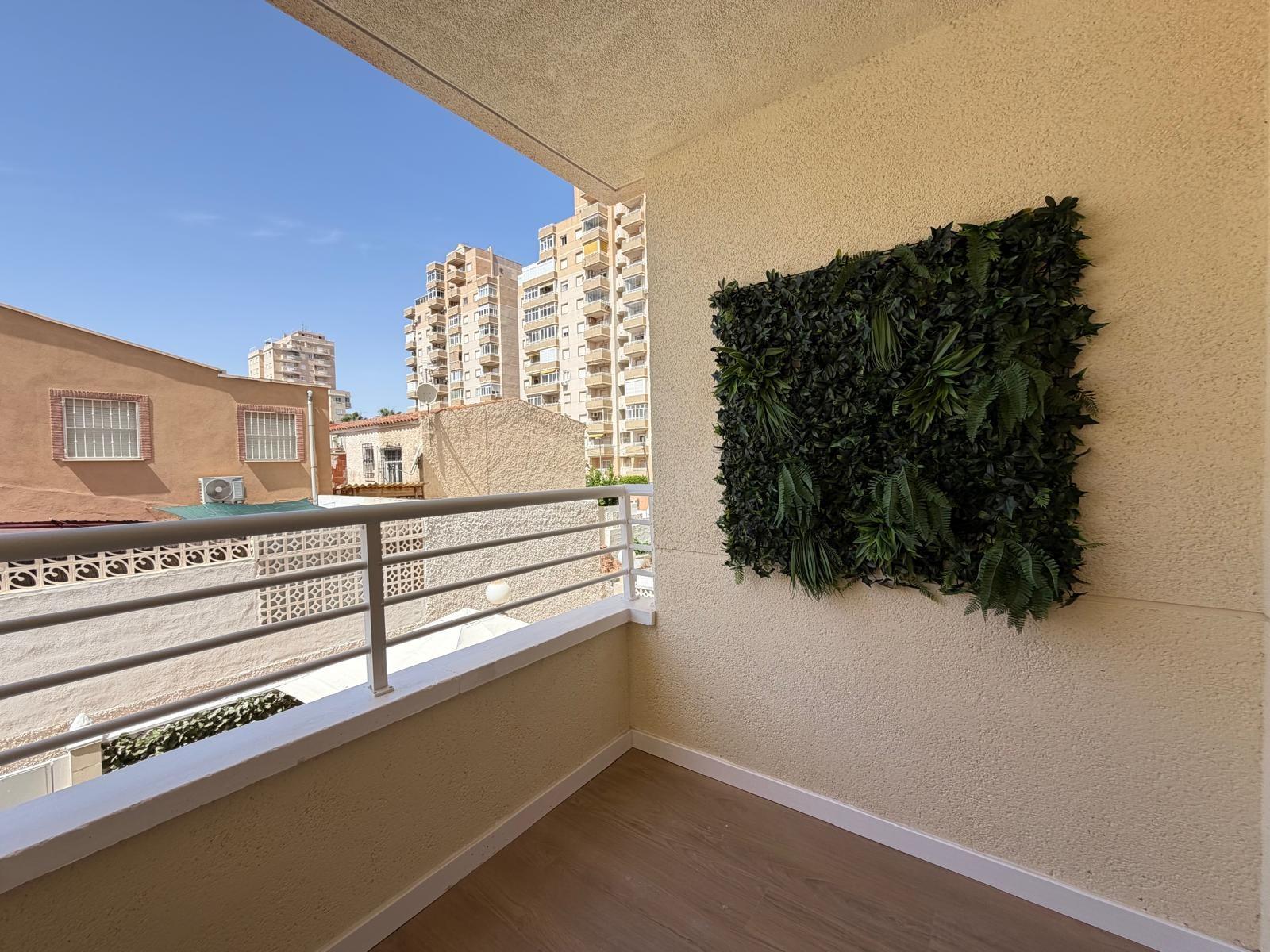 For sale - 2 Bedroom 1 Bathroom Apartment in Torrevieja - Nueva Torrevieja  - Alicante