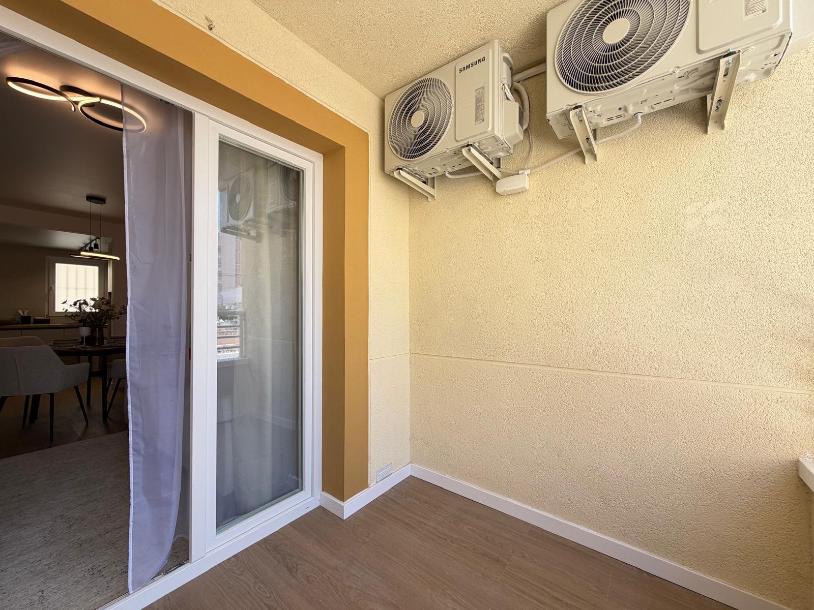 For sale - 2 Bedroom 1 Bathroom Apartment in Torrevieja - Nueva Torrevieja  - Alicante