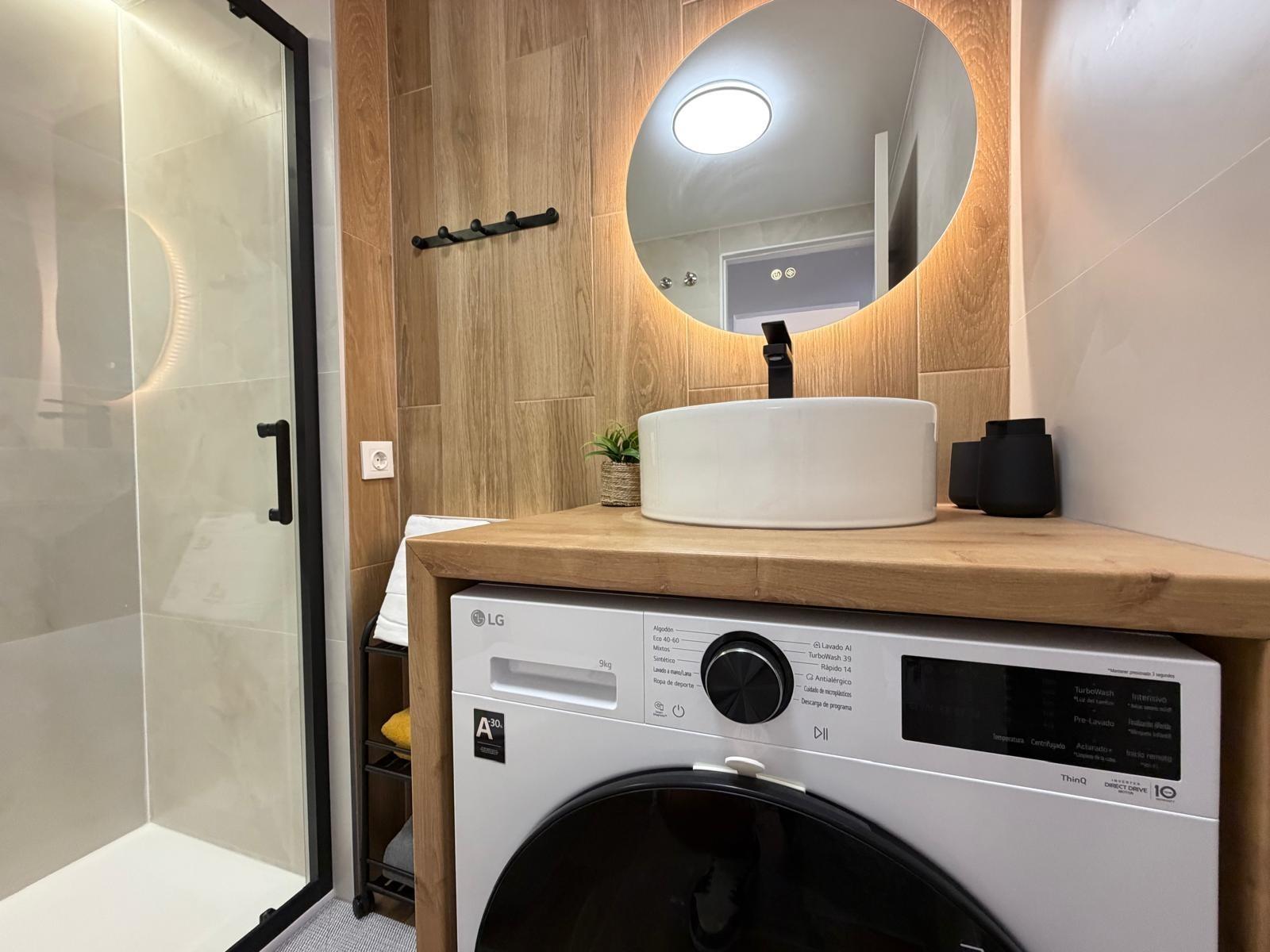 For sale - 2 Bedroom 1 Bathroom Apartment in Torrevieja - Nueva Torrevieja  - Alicante