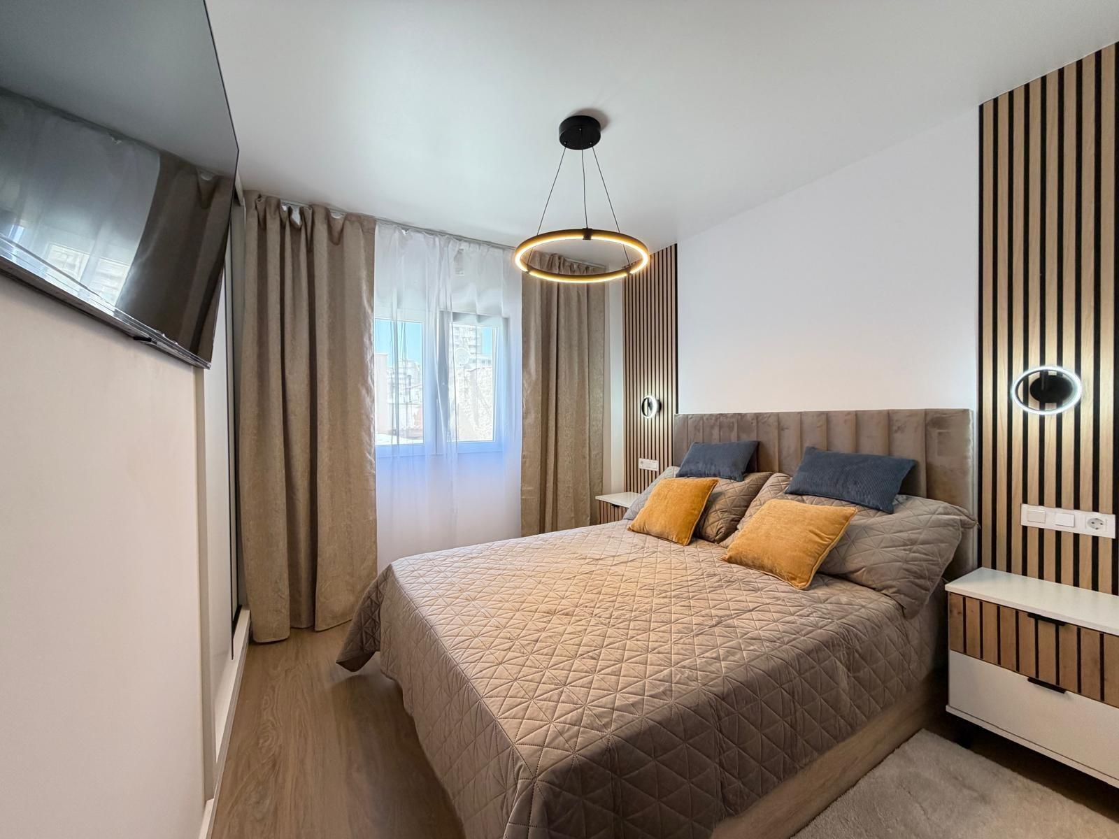 For sale - 2 Bedroom 1 Bathroom Apartment in Torrevieja - Nueva Torrevieja  - Alicante