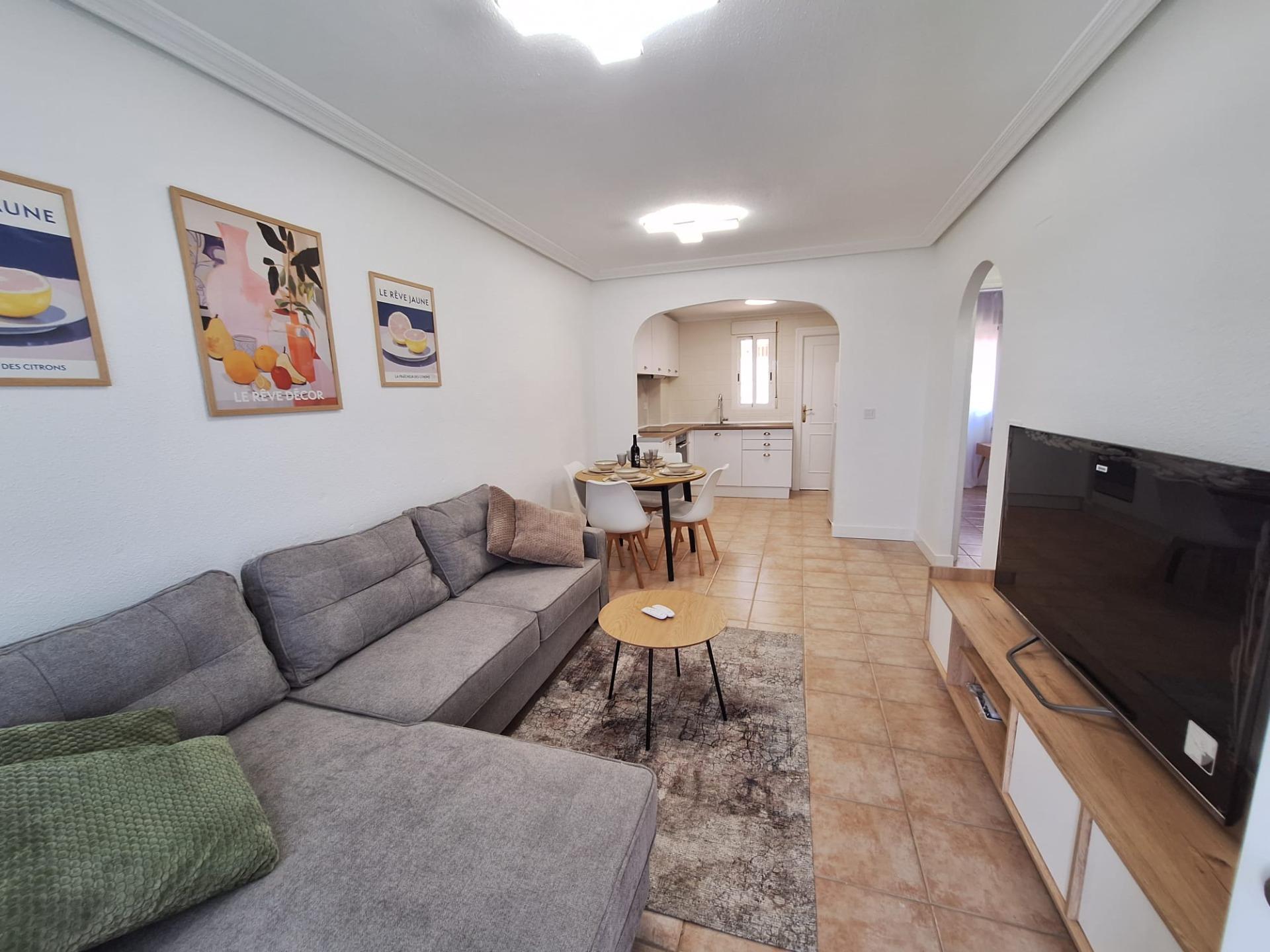 For sale - 2 Bedroom 1 Bathroom Bungalow in Torrevieja - Sector 25  - Alicante