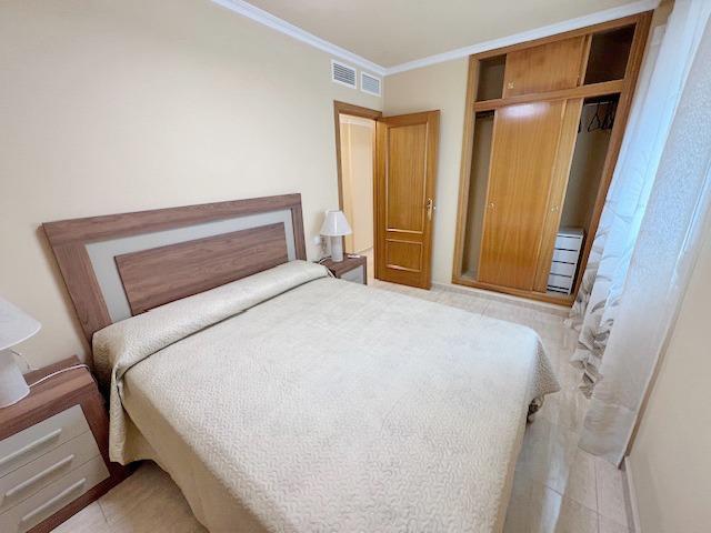 For sale - 2 Bedroom 1 Bathroom Apartment in Guardamar del Segura - Puerto Deportivo  - Alicante