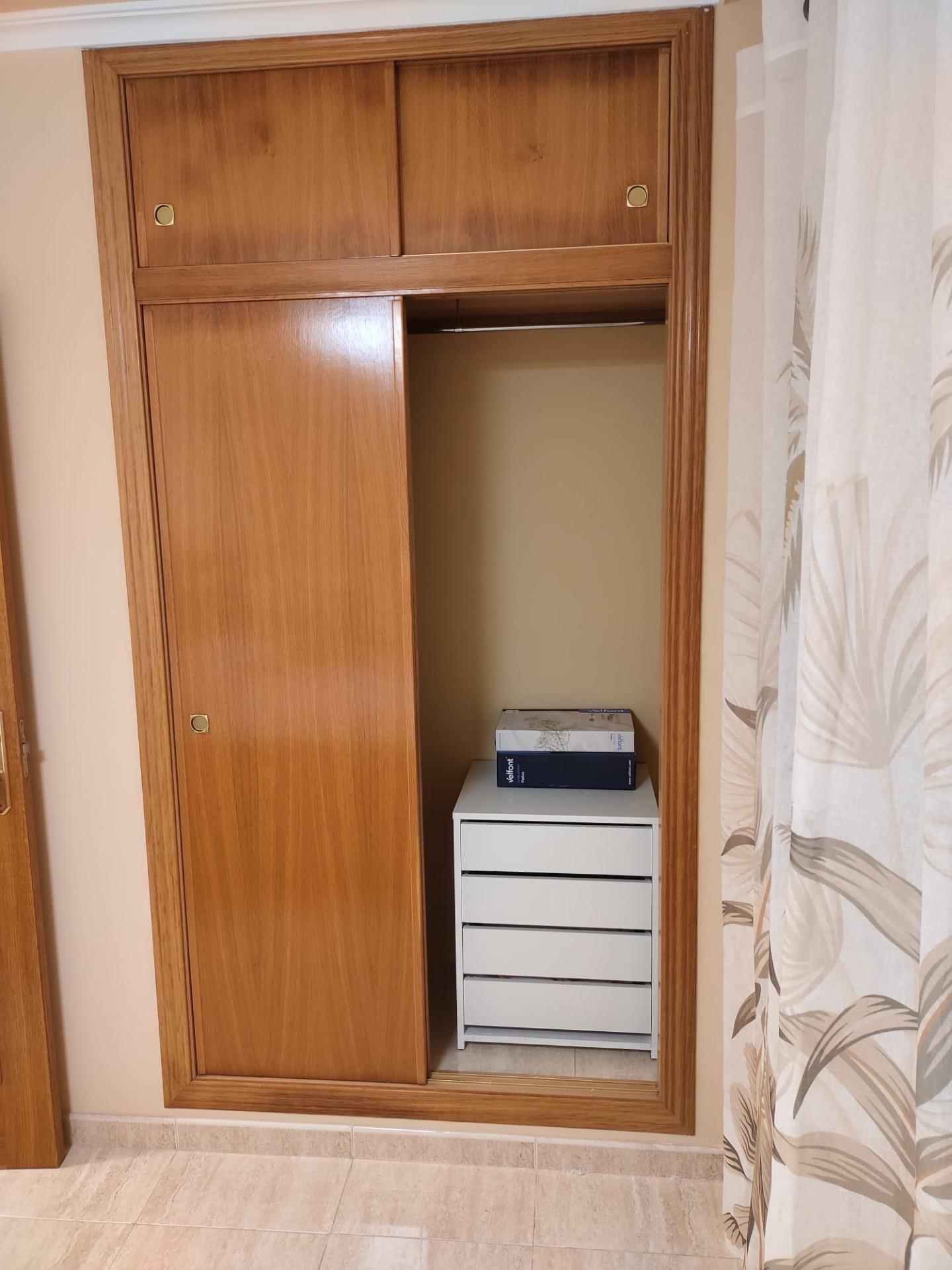 For sale - 2 Bedroom 1 Bathroom Apartment in Guardamar del Segura - Puerto Deportivo  - Alicante