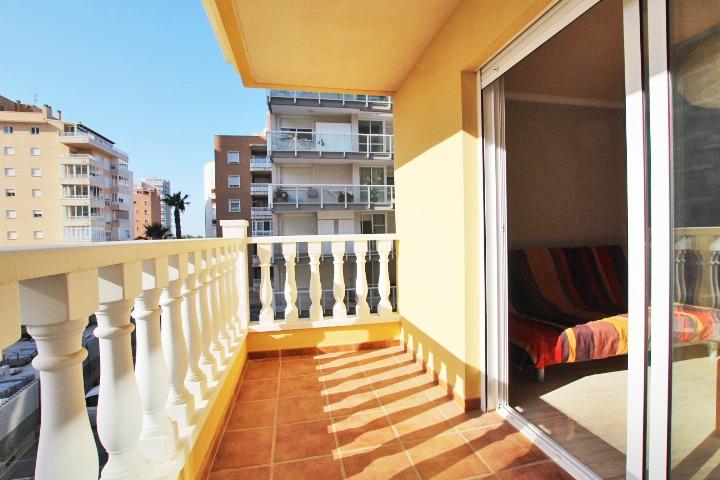 For sale - 2 Bedroom 1 Bathroom Apartment in Guardamar del Segura - Puerto Deportivo  - Alicante