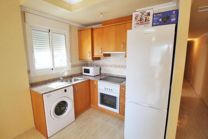 For sale - 2 Bedroom 1 Bathroom Apartment in Guardamar del Segura - Puerto Deportivo  - Alicante