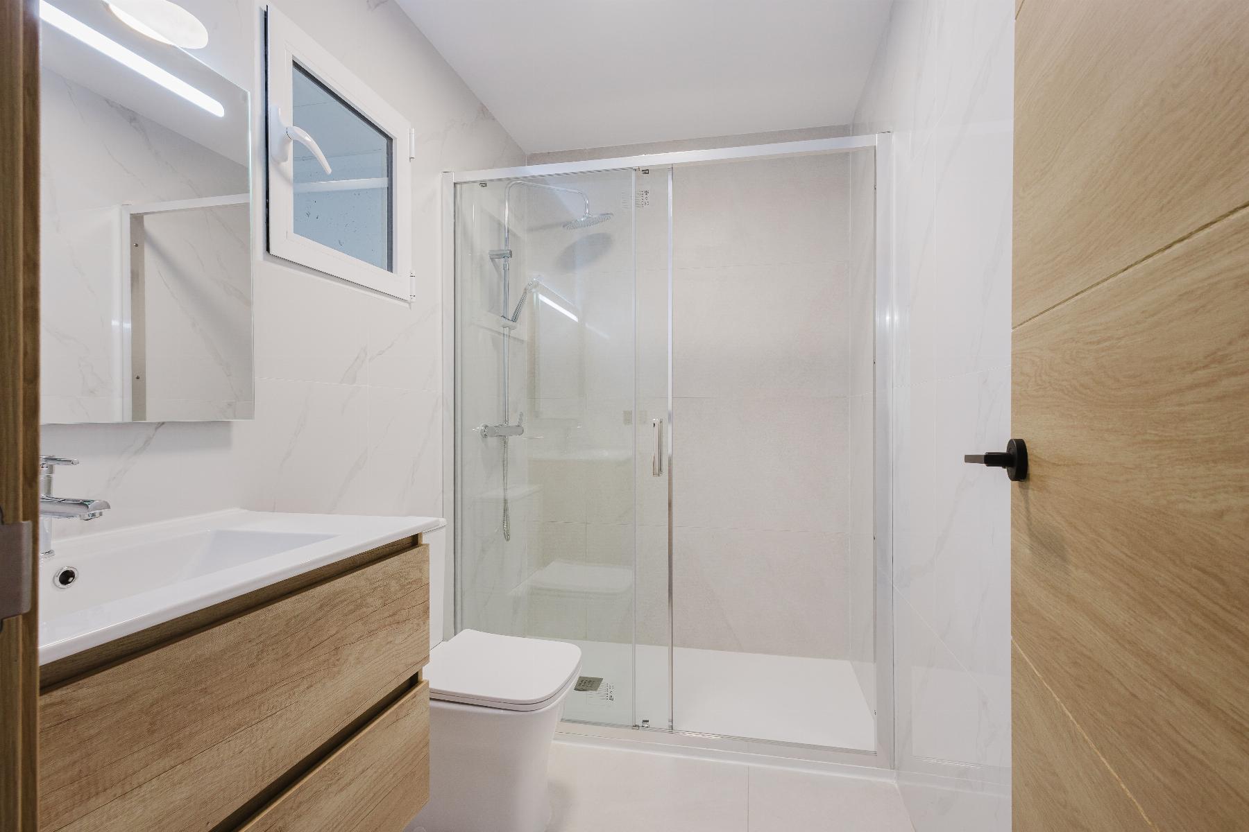 For sale - 4 Bedroom 4 Bathroom Villa in Algorfa - Inland  - Alicante