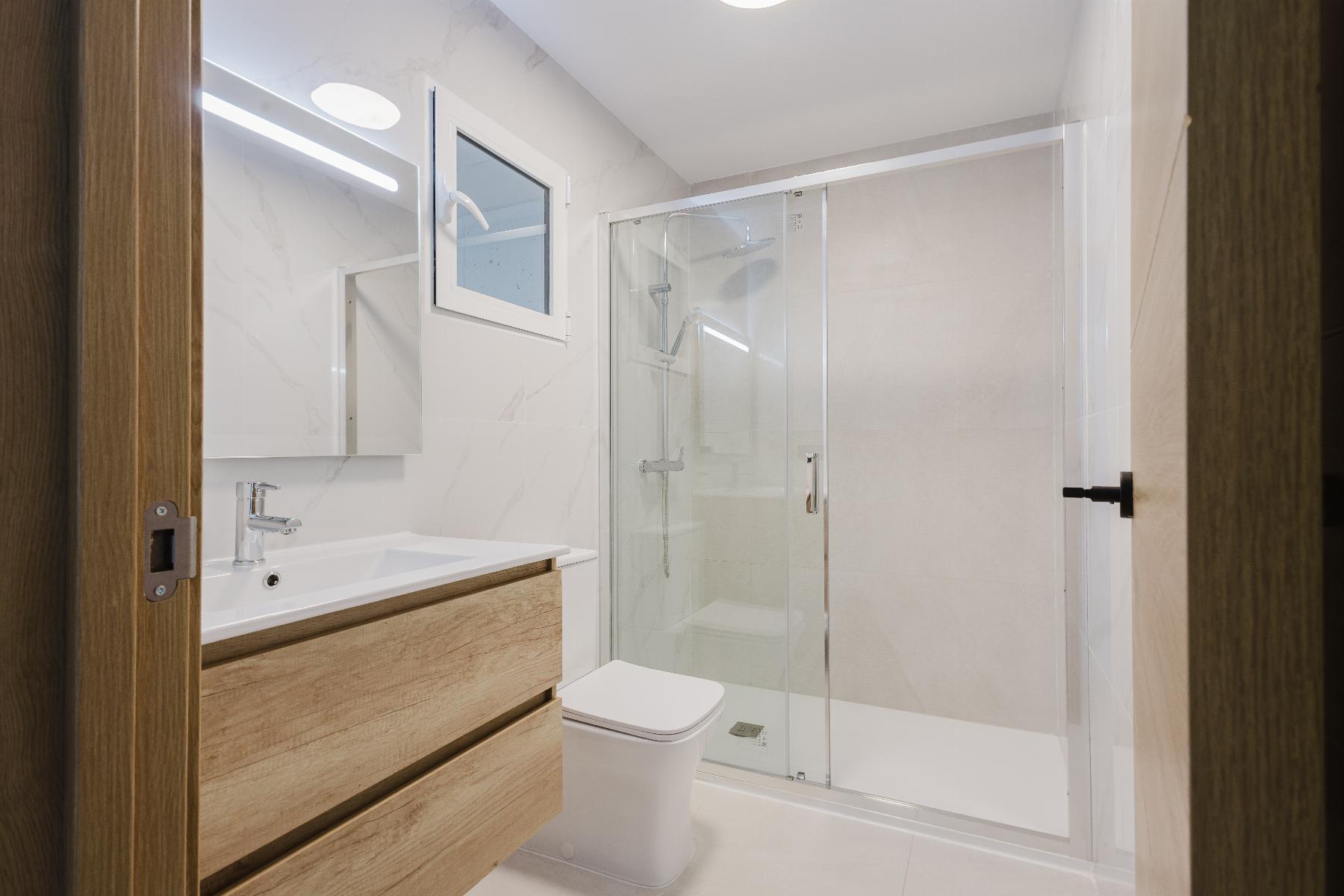 For sale - 4 Bedroom 4 Bathroom Villa in Algorfa - Inland  - Alicante