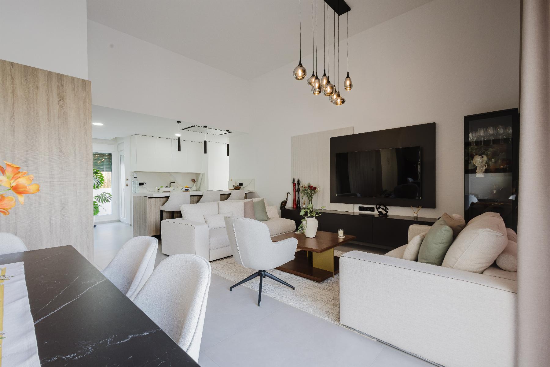 For sale - 4 Bedroom 4 Bathroom Villa in Algorfa - Inland  - Alicante