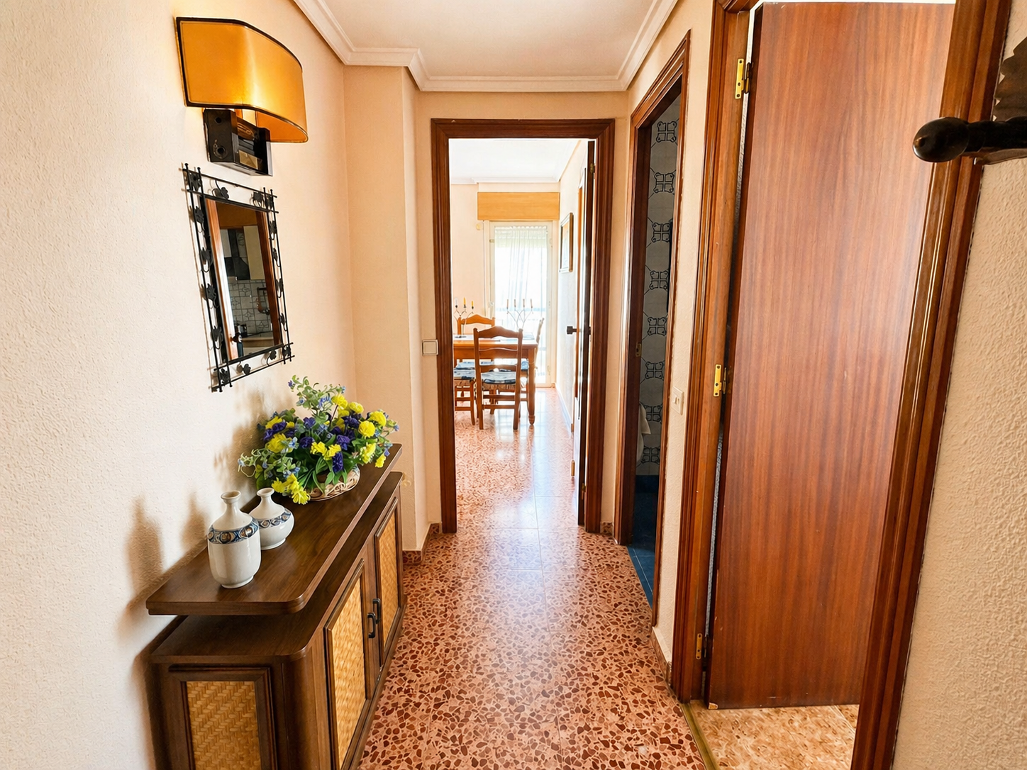 For sale - 2 Bedroom 1 Bathroom Apartment in Torrevieja - Costa Blanca  - Alicante