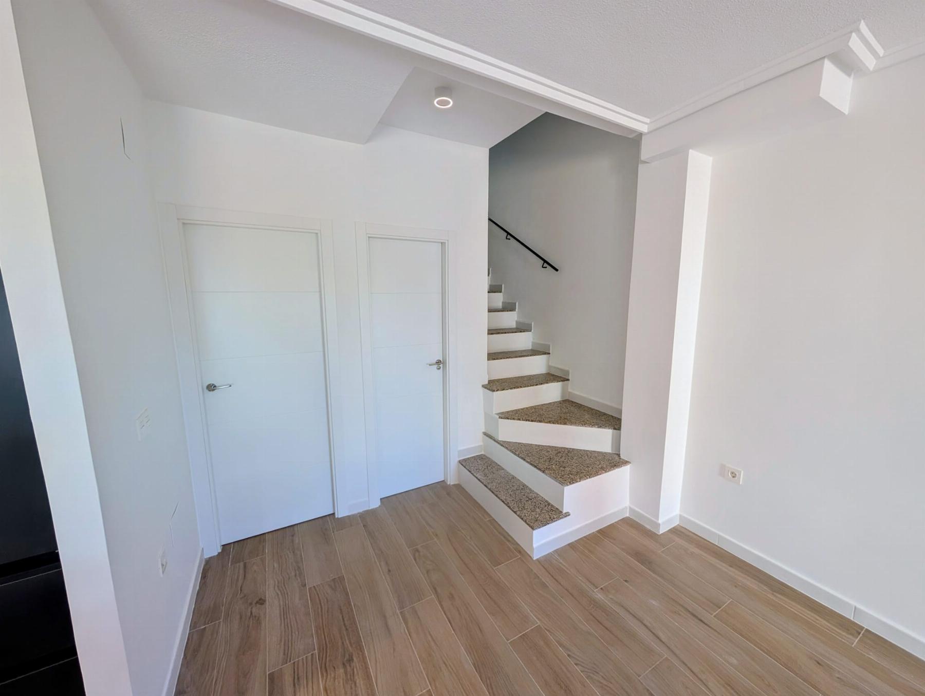 For sale - 3 Bedroom 2 Bathroom Villa in Orihuela Costa - Costa Blanca  - Alicante