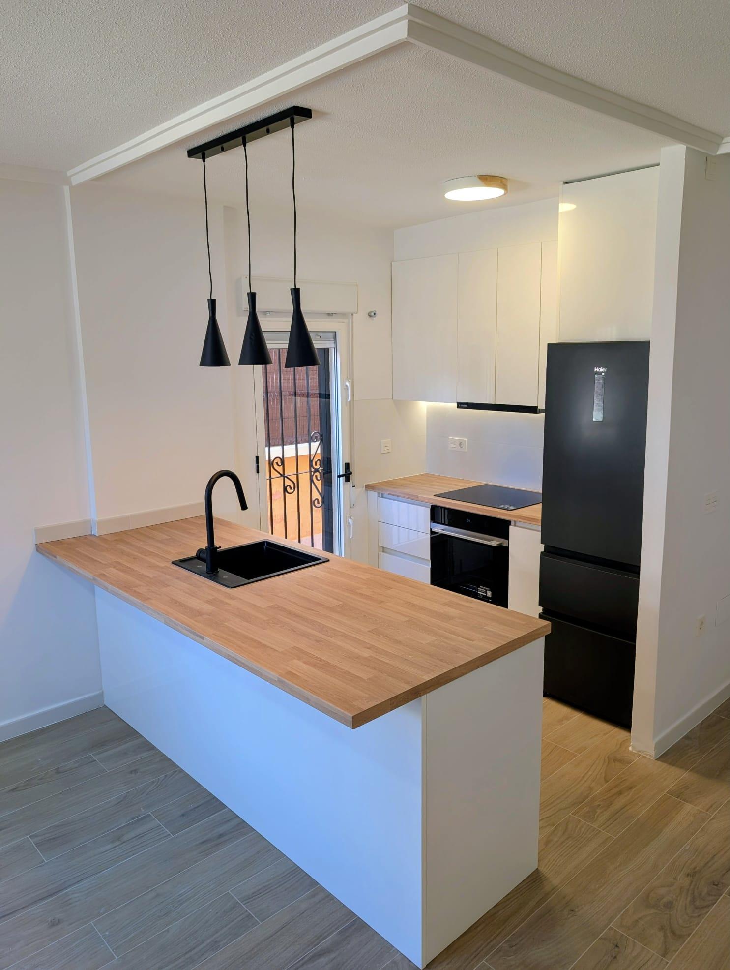 For sale - 3 Bedroom 2 Bathroom Villa in Orihuela Costa - Costa Blanca  - Alicante