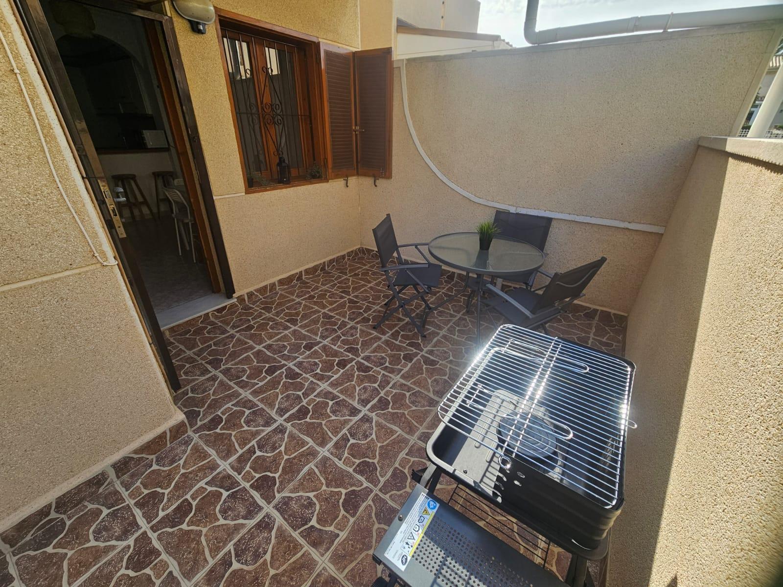For sale - 2 Bedroom 1 Bathroom Apartment in Playa Flamenca - Costa Blanca  - Alicante