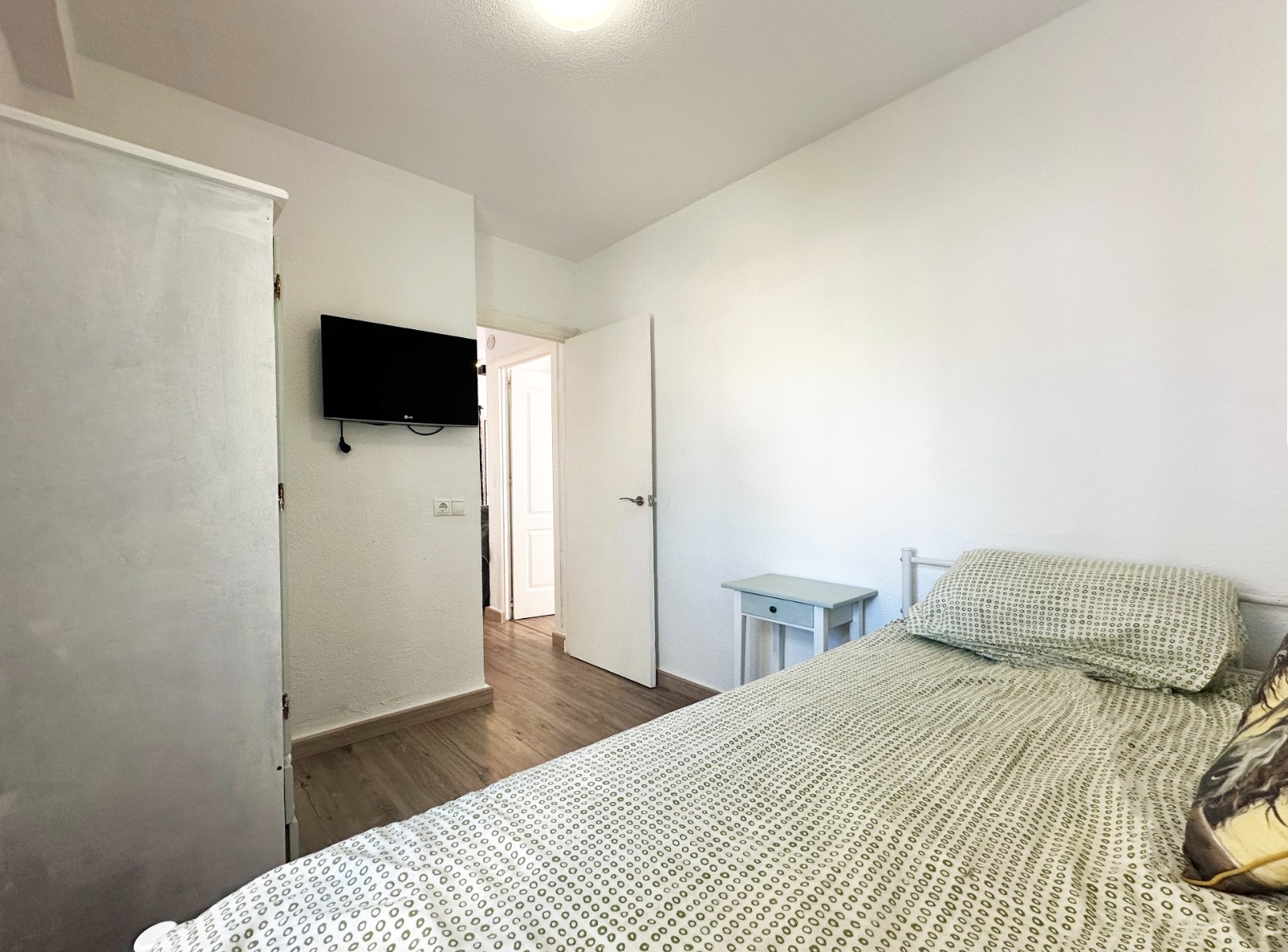 For sale - 2 Bedroom 1 Bathroom Top Floor Apartment in Cabo Roig  - Cabo Roig  - Alicante
