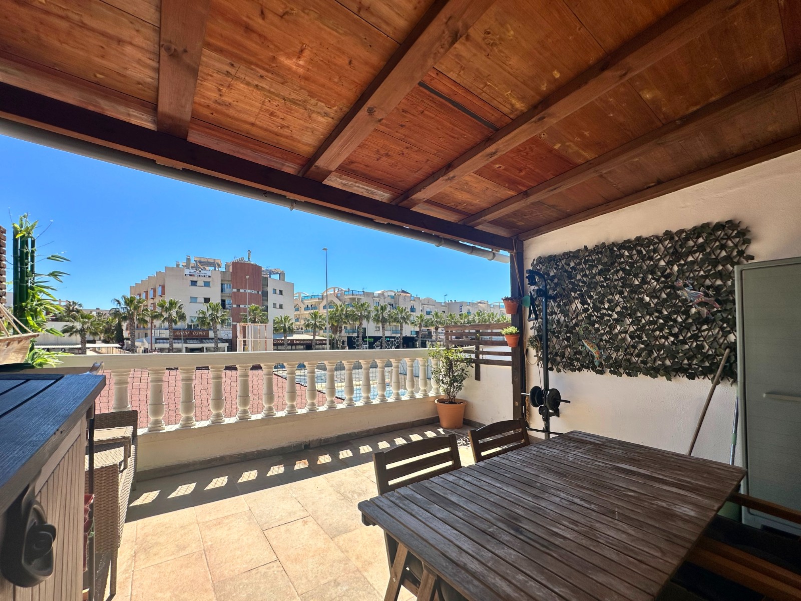 For sale - 2 Bedroom 1 Bathroom Top Floor Apartment in Cabo Roig  - Cabo Roig  - Alicante