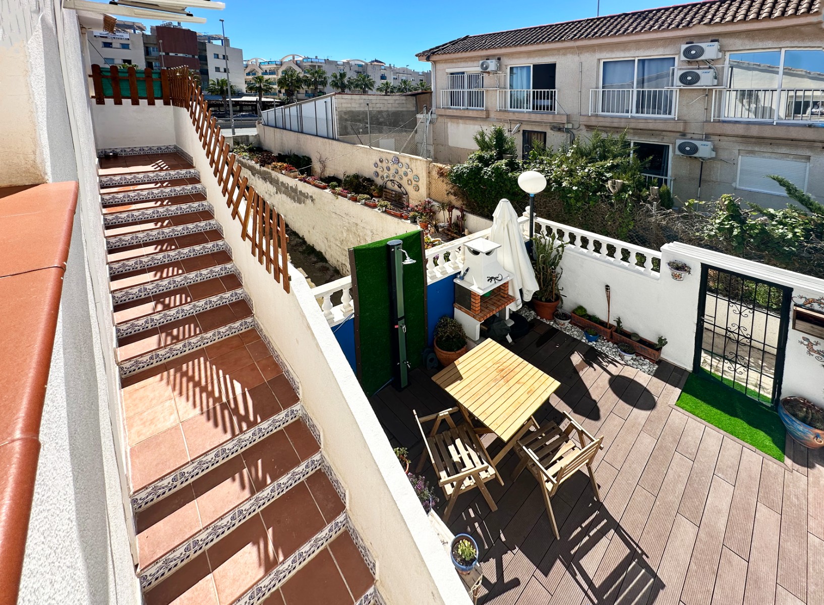 For sale - 2 Bedroom 1 Bathroom Top Floor Apartment in Cabo Roig  - Cabo Roig  - Alicante