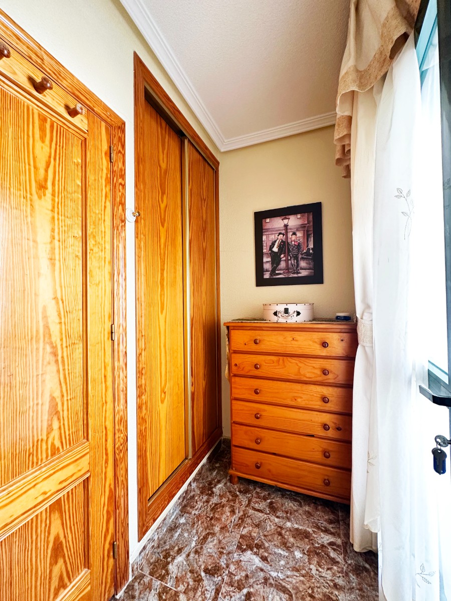 For sale - 3 Bedroom 2 Bathroom Villa in Orihuela Costa - La Zenia  - Alicante