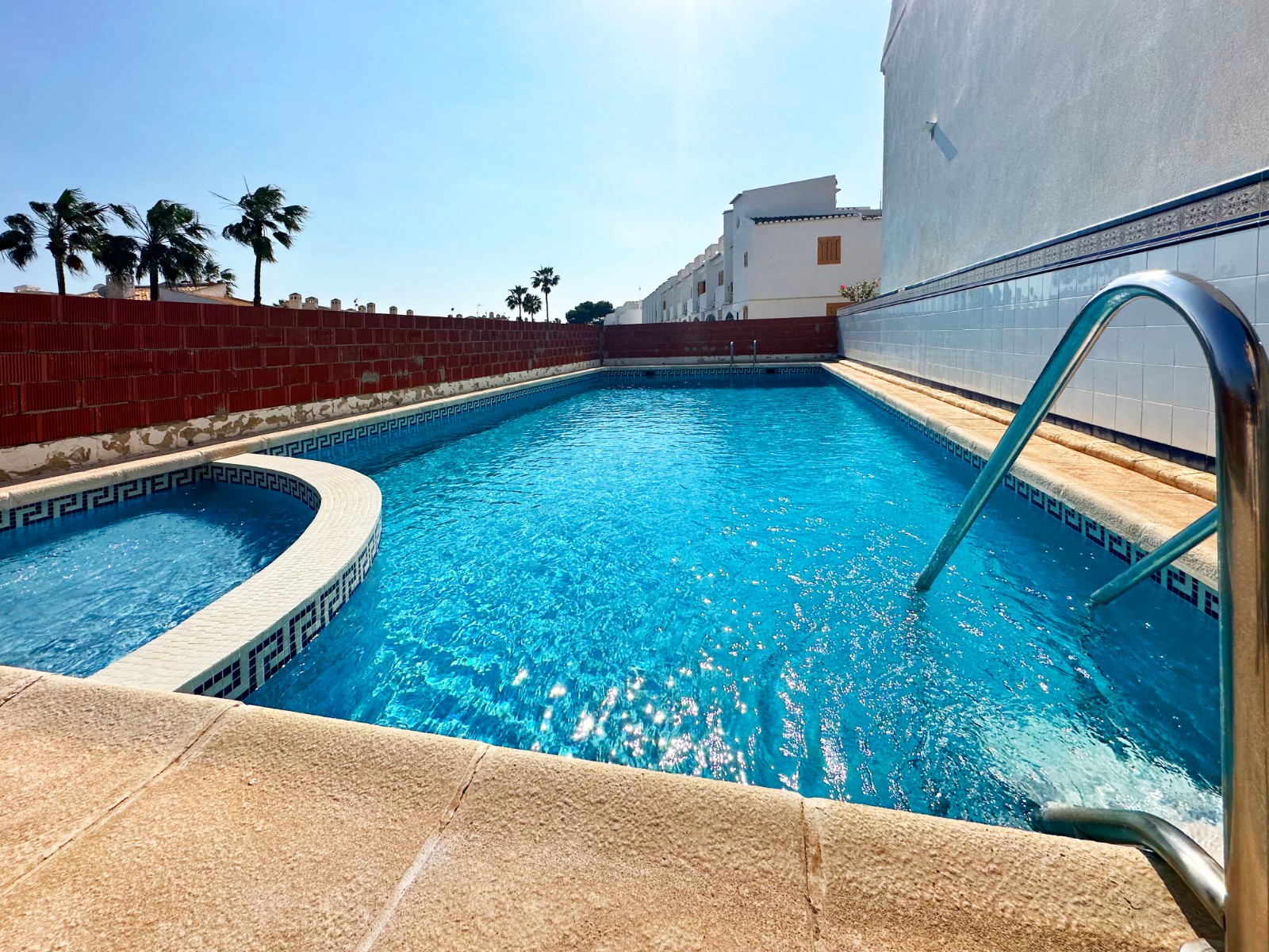 For sale - 3 Bedroom 2 Bathroom Villa in Orihuela Costa - La Zenia  - Alicante