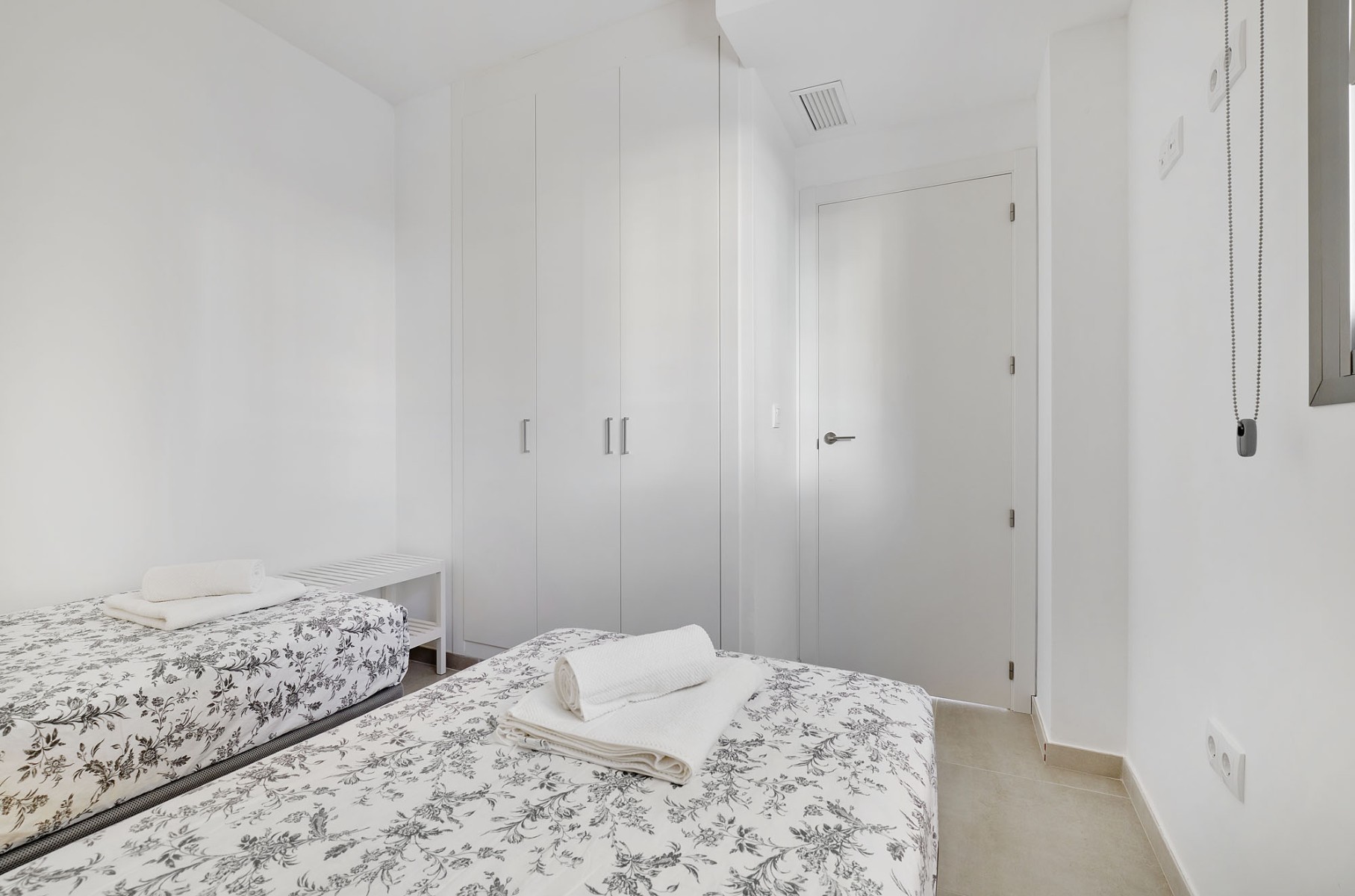 For sale - 2 Bedroom 2 Bathroom Apartment in Orihuela Costa - Villamartin  - Alicante