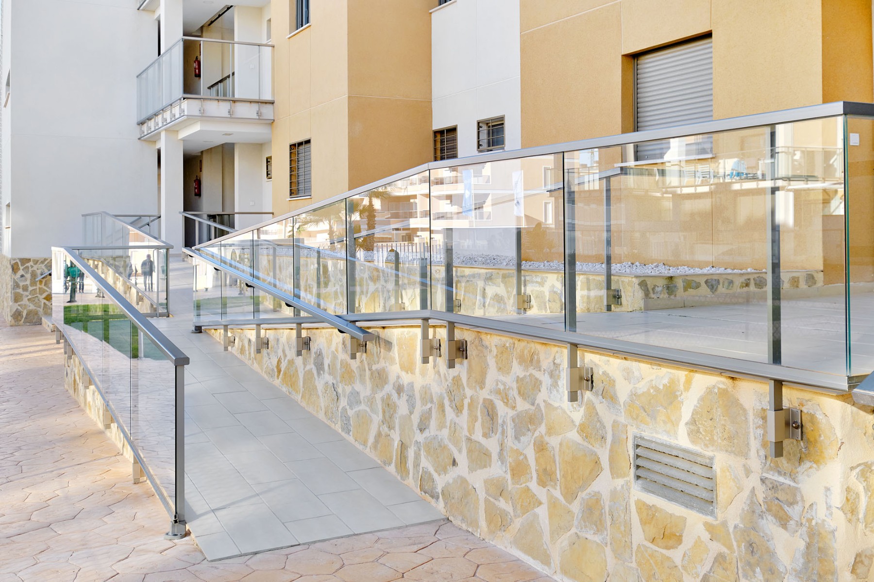 For sale - 2 Bedroom 2 Bathroom Apartment in Orihuela Costa - Villamartin  - Alicante