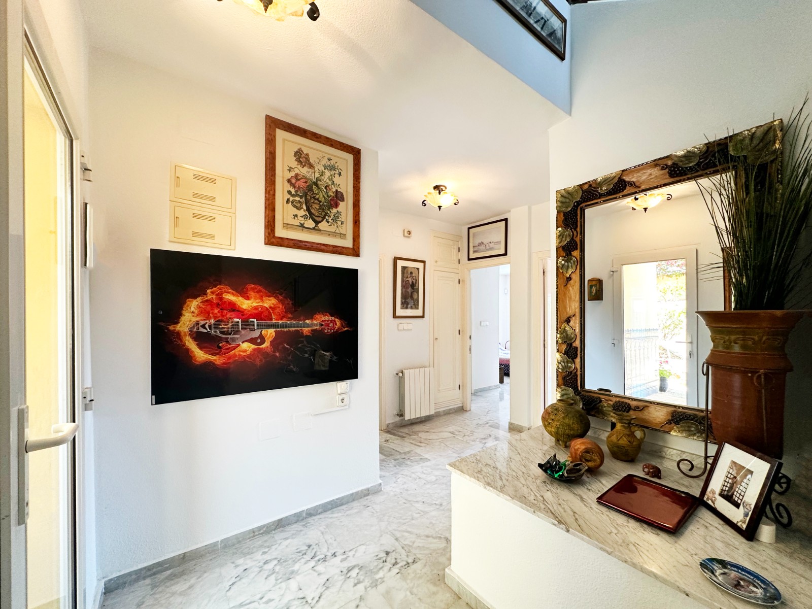 For sale - 3 Bedroom 3 Bathroom Villa in Villamartin - Las Ramblas  - Alicante