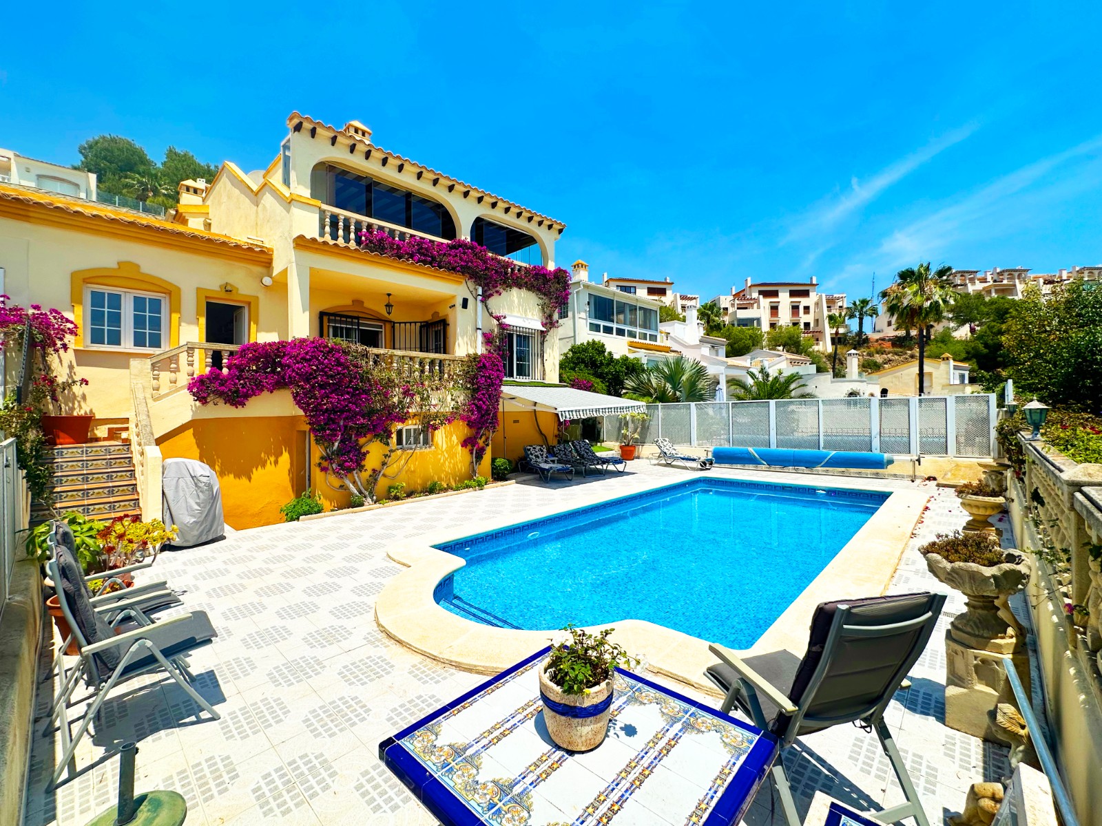 Villa in Dehesa de Campoamor - view 1