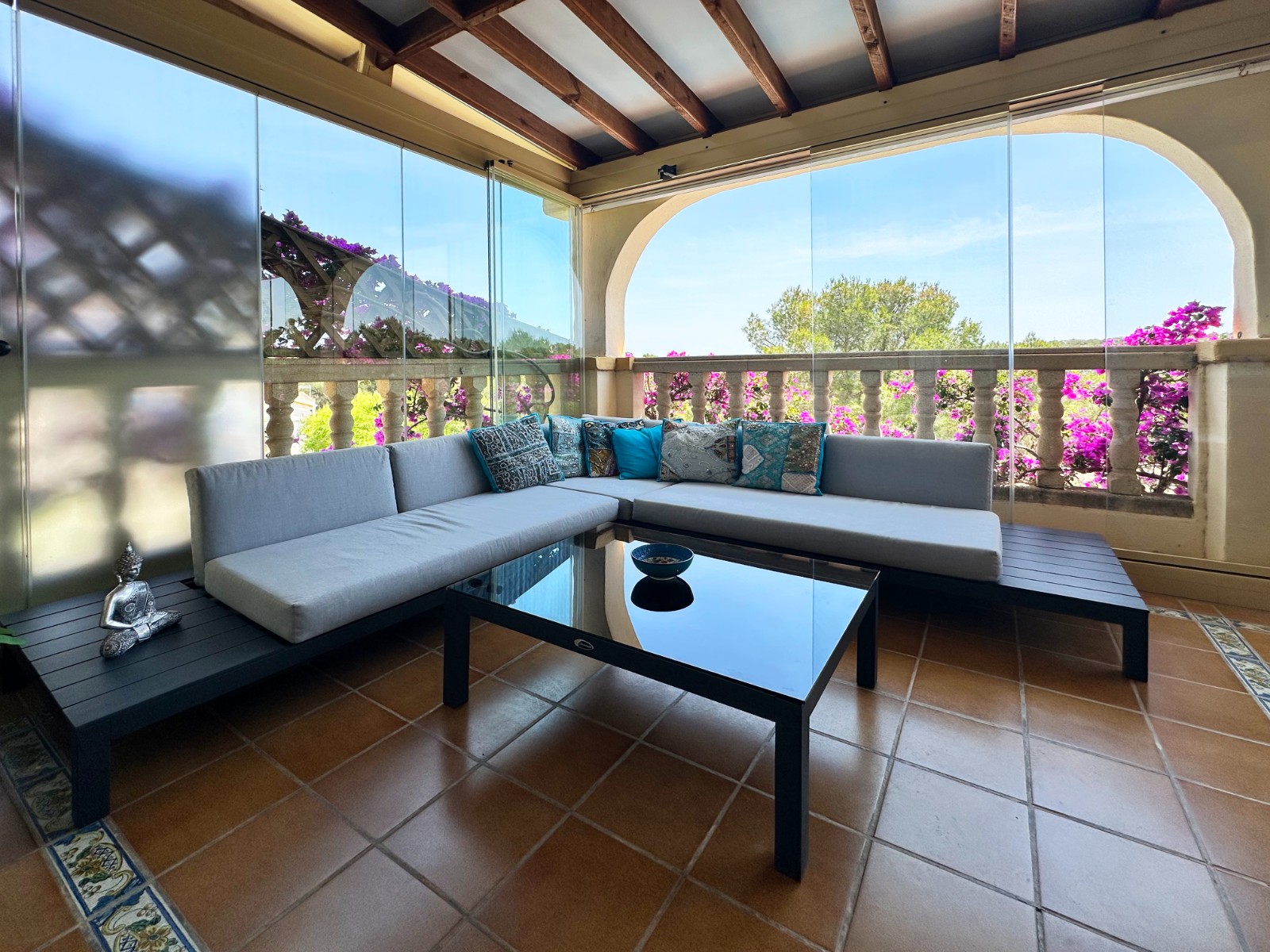 For sale - 3 Bedroom 3 Bathroom Villa in Villamartin - Las Ramblas  - Alicante