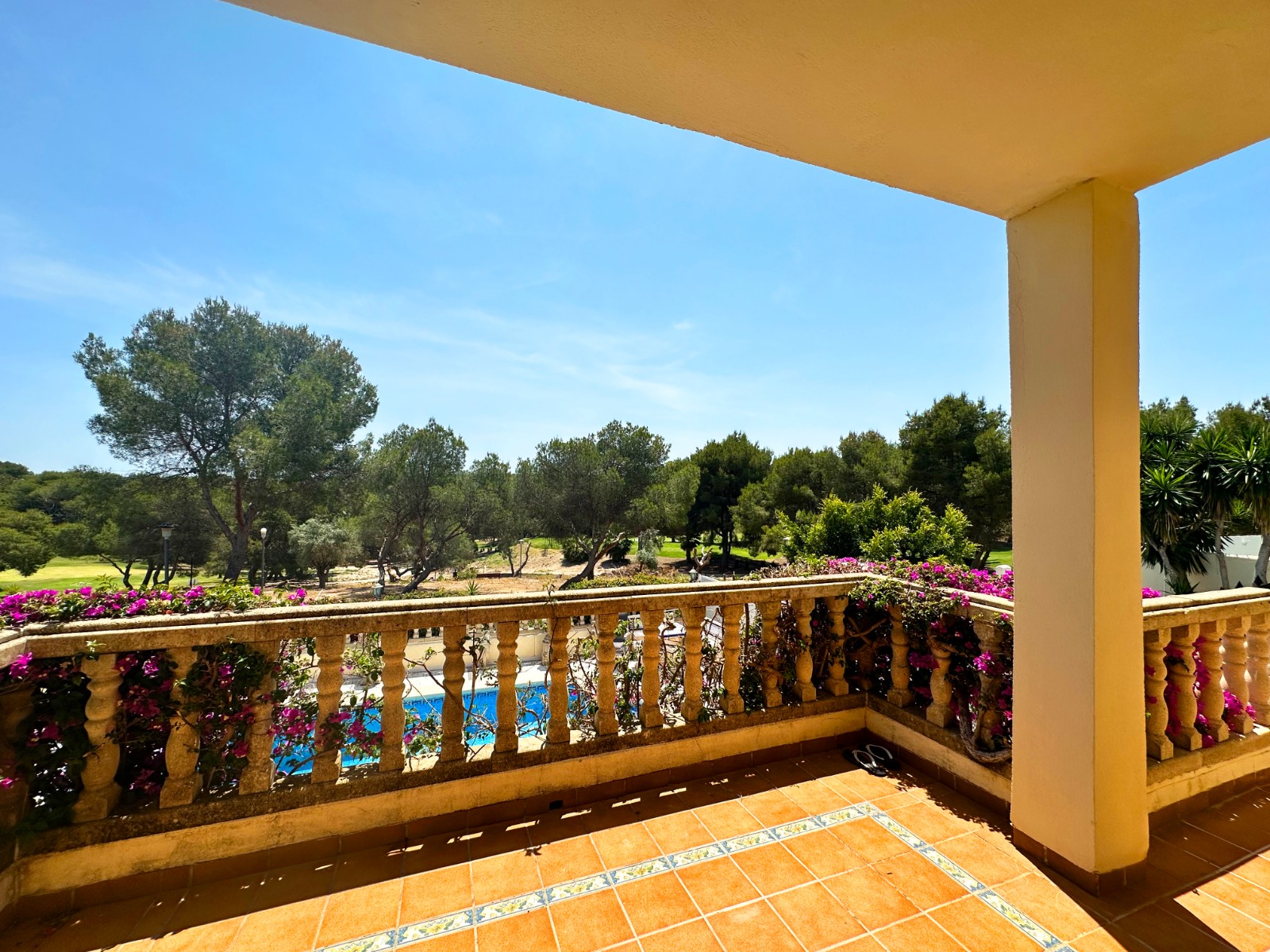 For sale - 3 Bedroom 3 Bathroom Villa in Villamartin - Las Ramblas  - Alicante