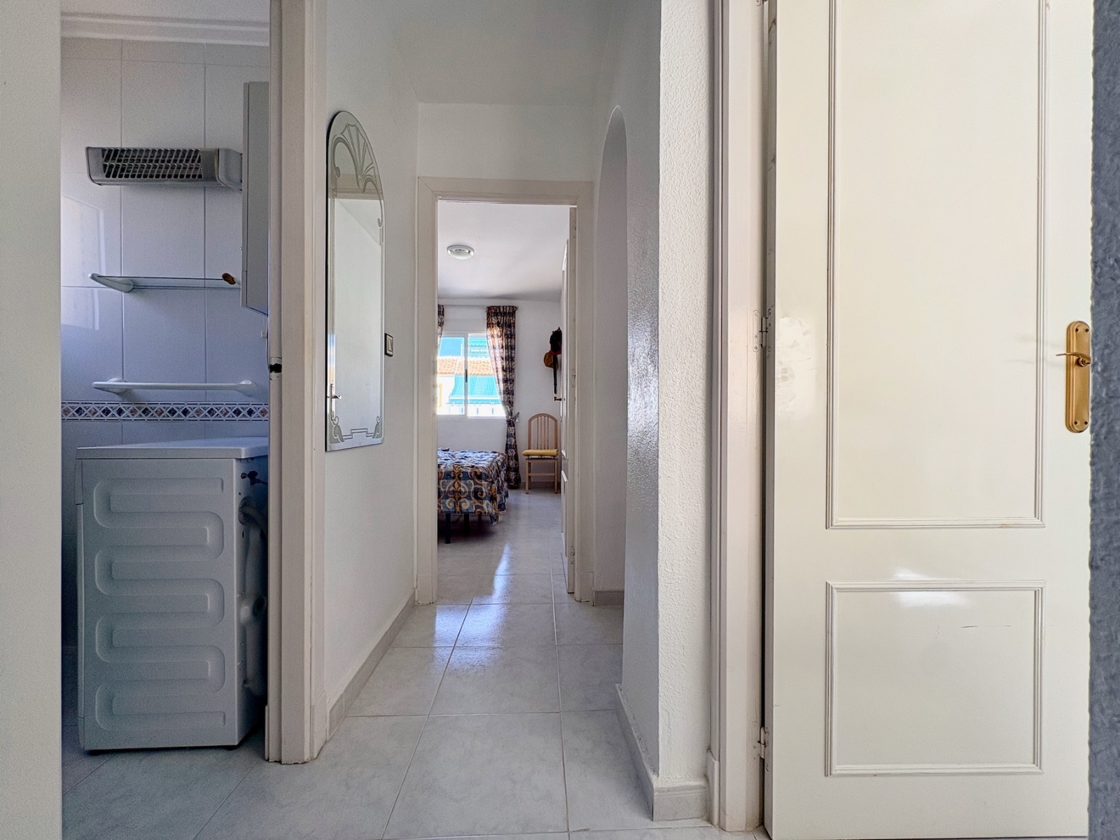 For sale - 3 Bedroom 1 Bathroom Apartment in Playa Flamenca - Playa Flamenca  - Alicante