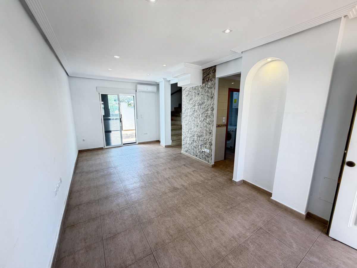 For sale - 2 Bedroom 2 Bathroom Townhouse in Los Altos - , Los Altos, Alicante, Spain - Alicante