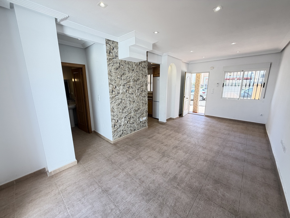 For sale - 2 Bedroom 2 Bathroom Townhouse in Los Altos - , Los Altos, Alicante, Spain - Alicante