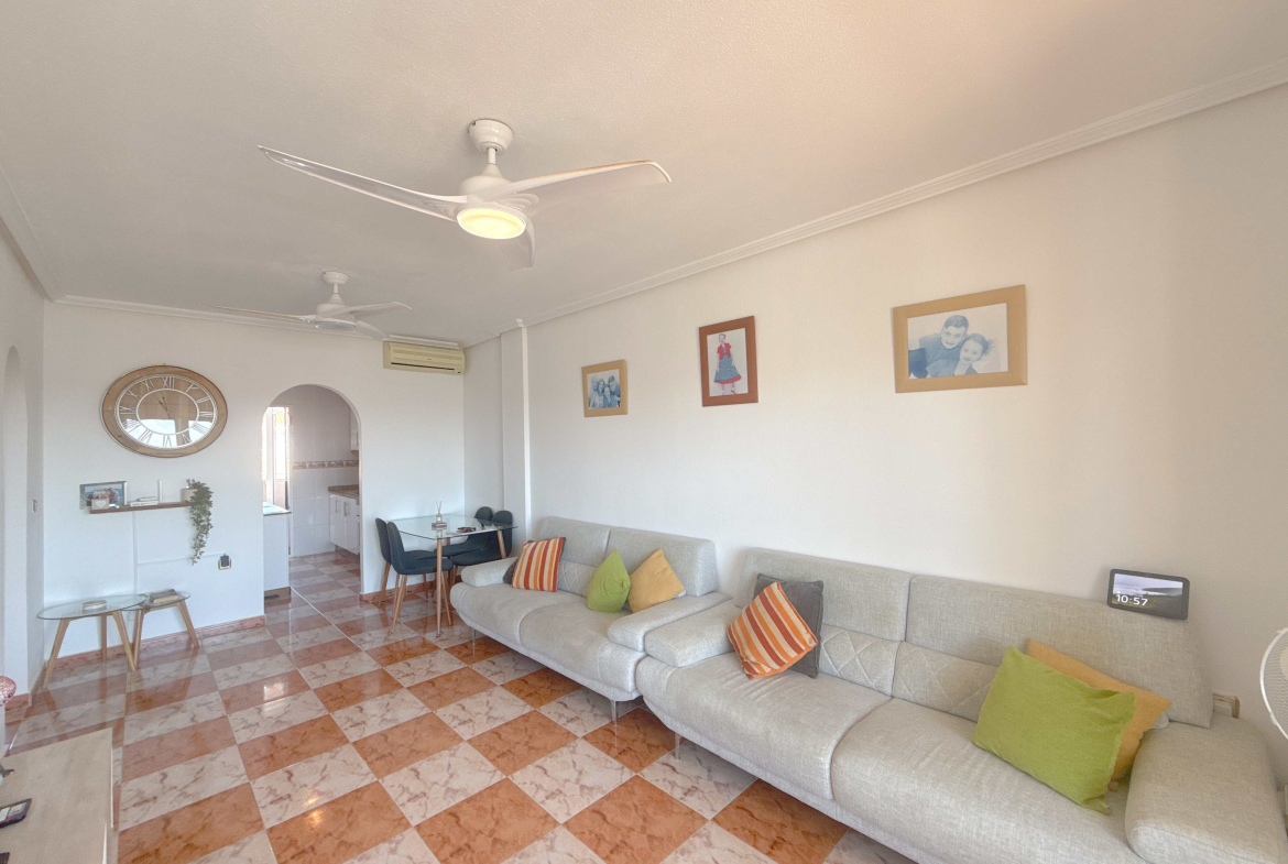 For sale - 2 Bedroom 1 Bathroom Apartment in Cabo Roig -  - Alicante