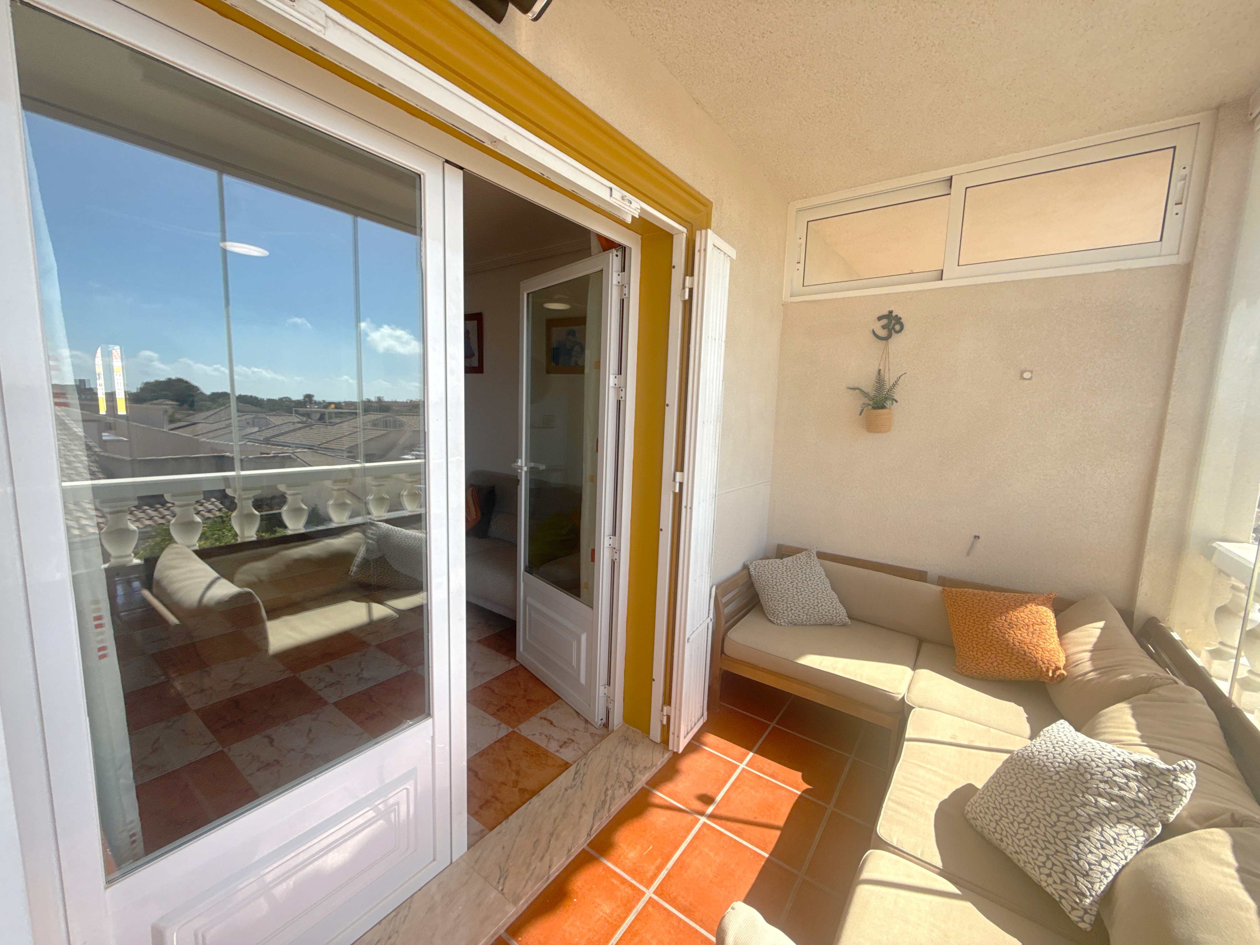 For sale - 2 Bedroom 1 Bathroom Apartment in Cabo Roig -  - Orihuela Costa