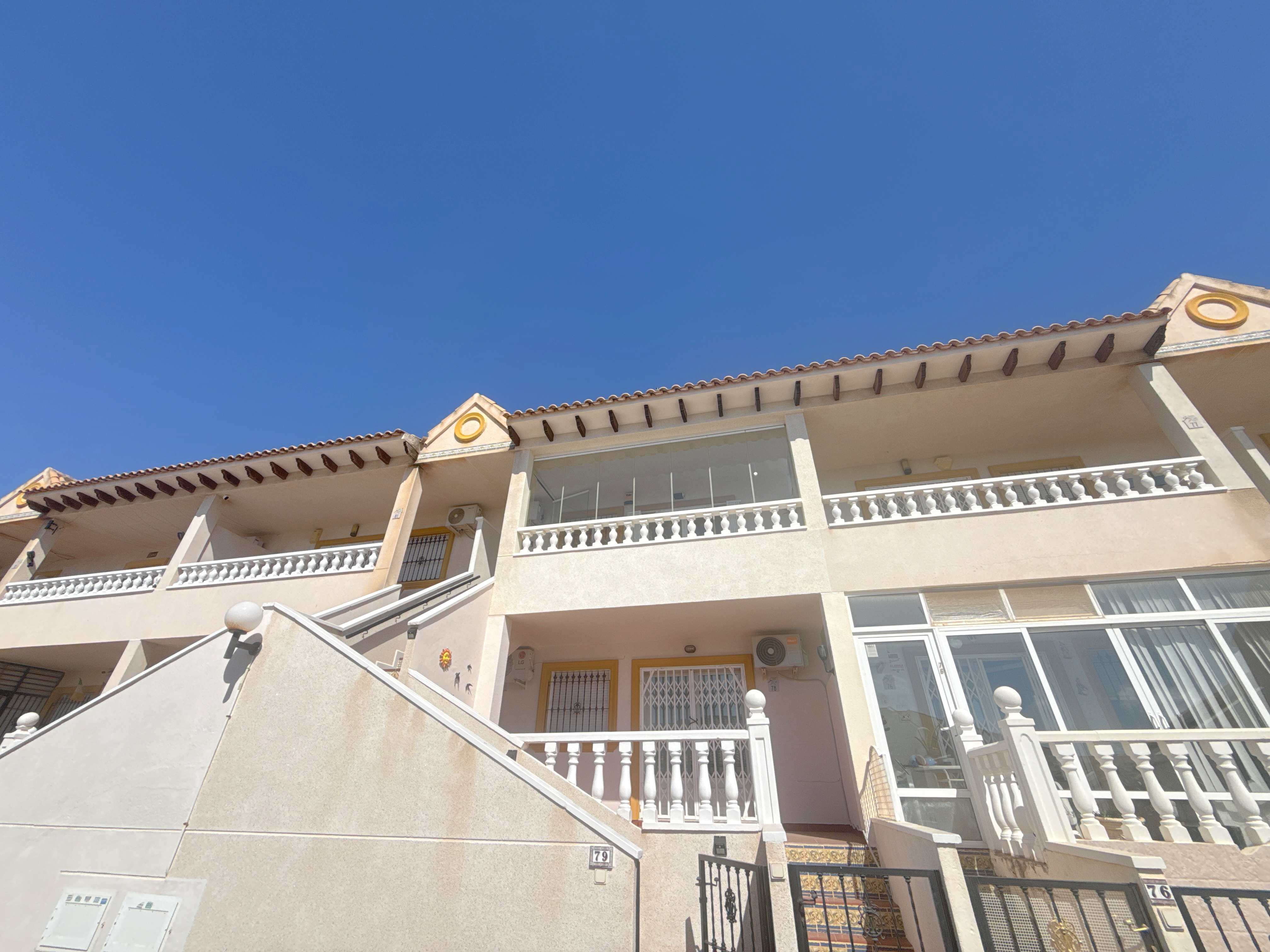 For sale - 2 Bedroom 1 Bathroom Apartment in Cabo Roig -  - Orihuela Costa