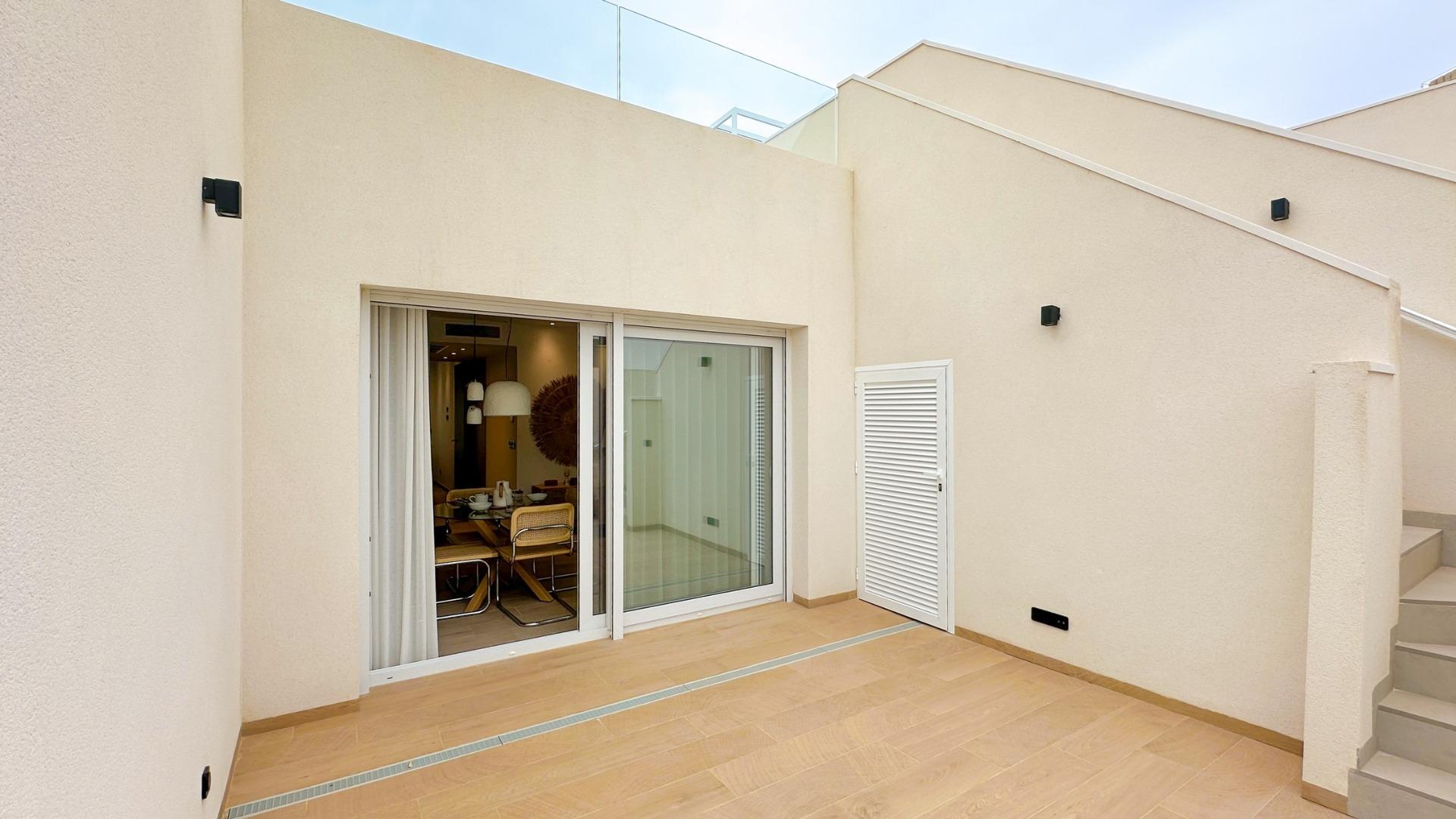 For sale - 2 Bedroom 2 Bathroom Bungalow in Algorfa - La Finca Golf  - Alicante
