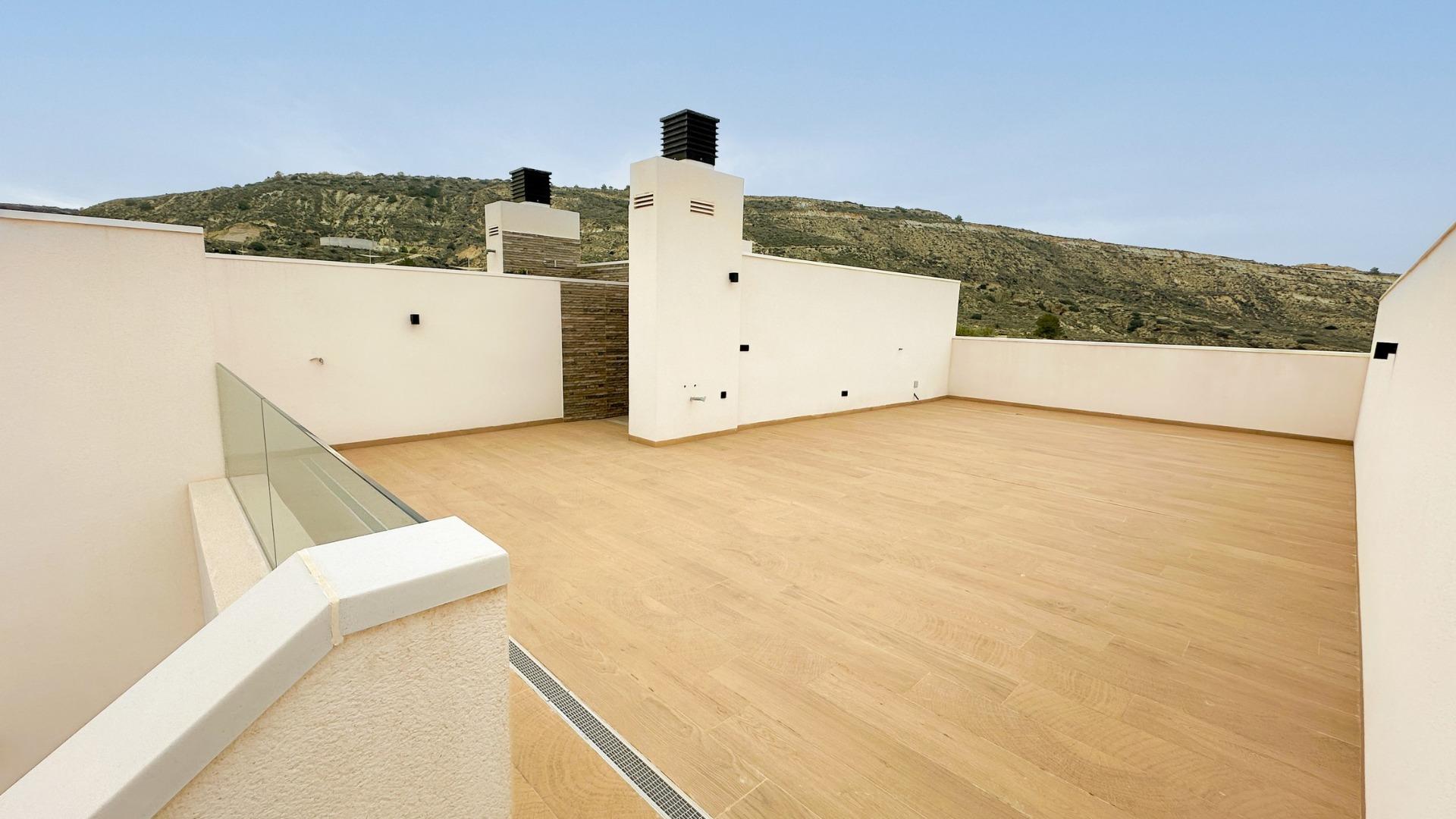For sale - 2 Bedroom 2 Bathroom Bungalow in Algorfa - La Finca Golf  - Alicante