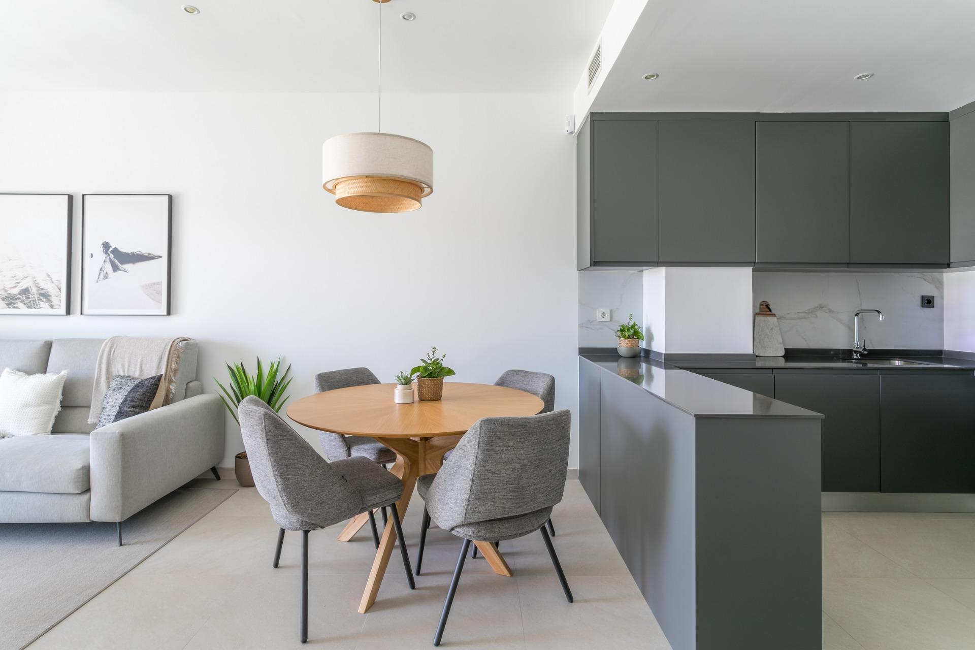 For sale - 3 Bedroom 2 Bathroom Penthouse in Torrevieja - Torreblanca  - Alicante