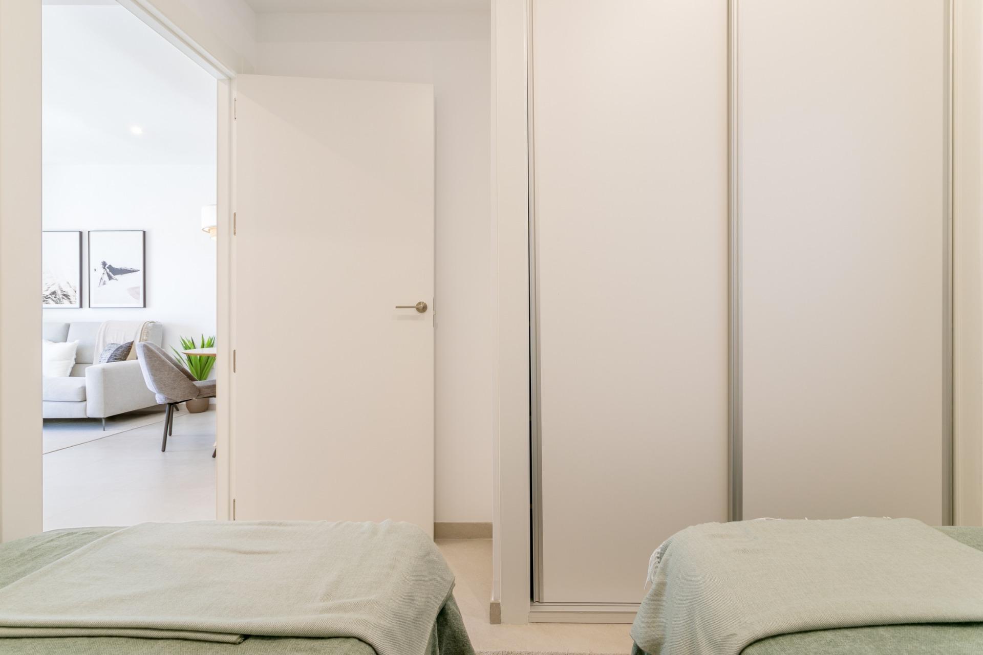 For sale - 3 Bedroom 2 Bathroom Penthouse in Torrevieja - Torreblanca  - Alicante