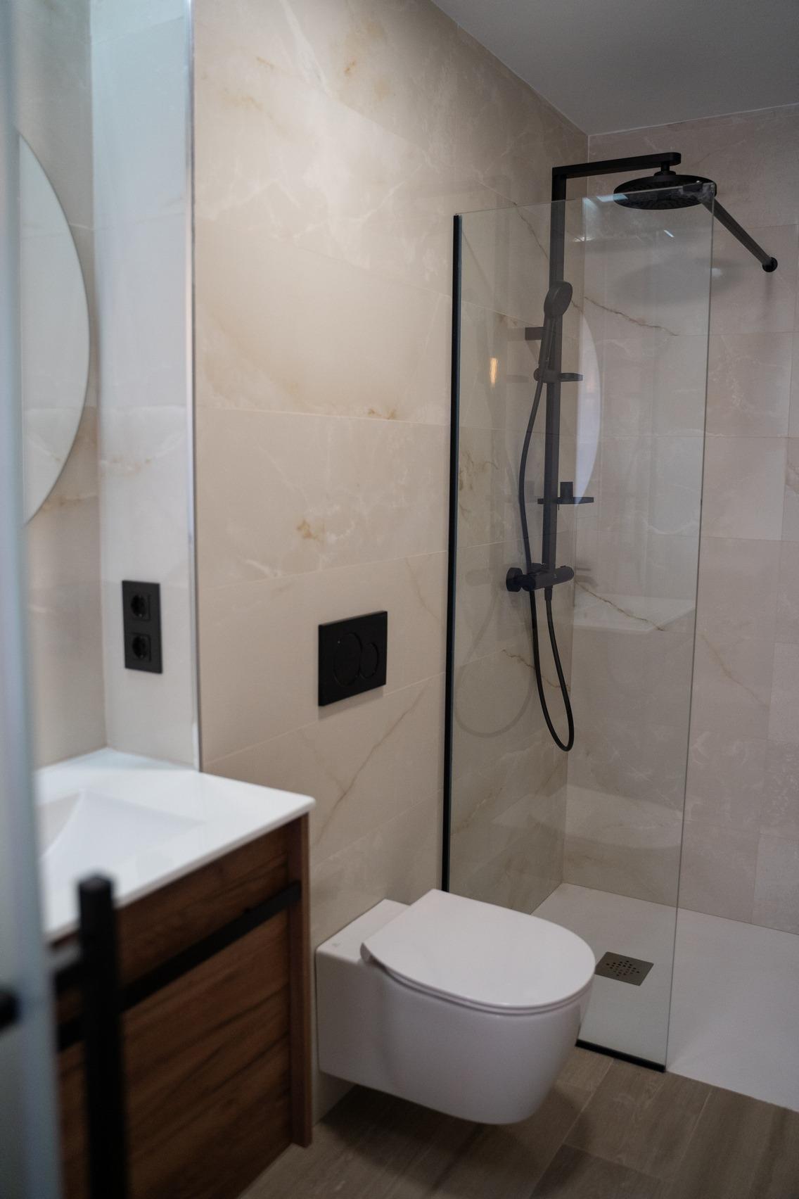 For sale - 3 Bedroom 2 Bathroom Town House in Orihuela Costa - Entre golf  - Alicante