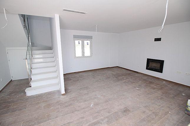For sale - 4 Bedroom 3 Bathroom Villa in Pinoso - Camino Del Prado  - Alicante