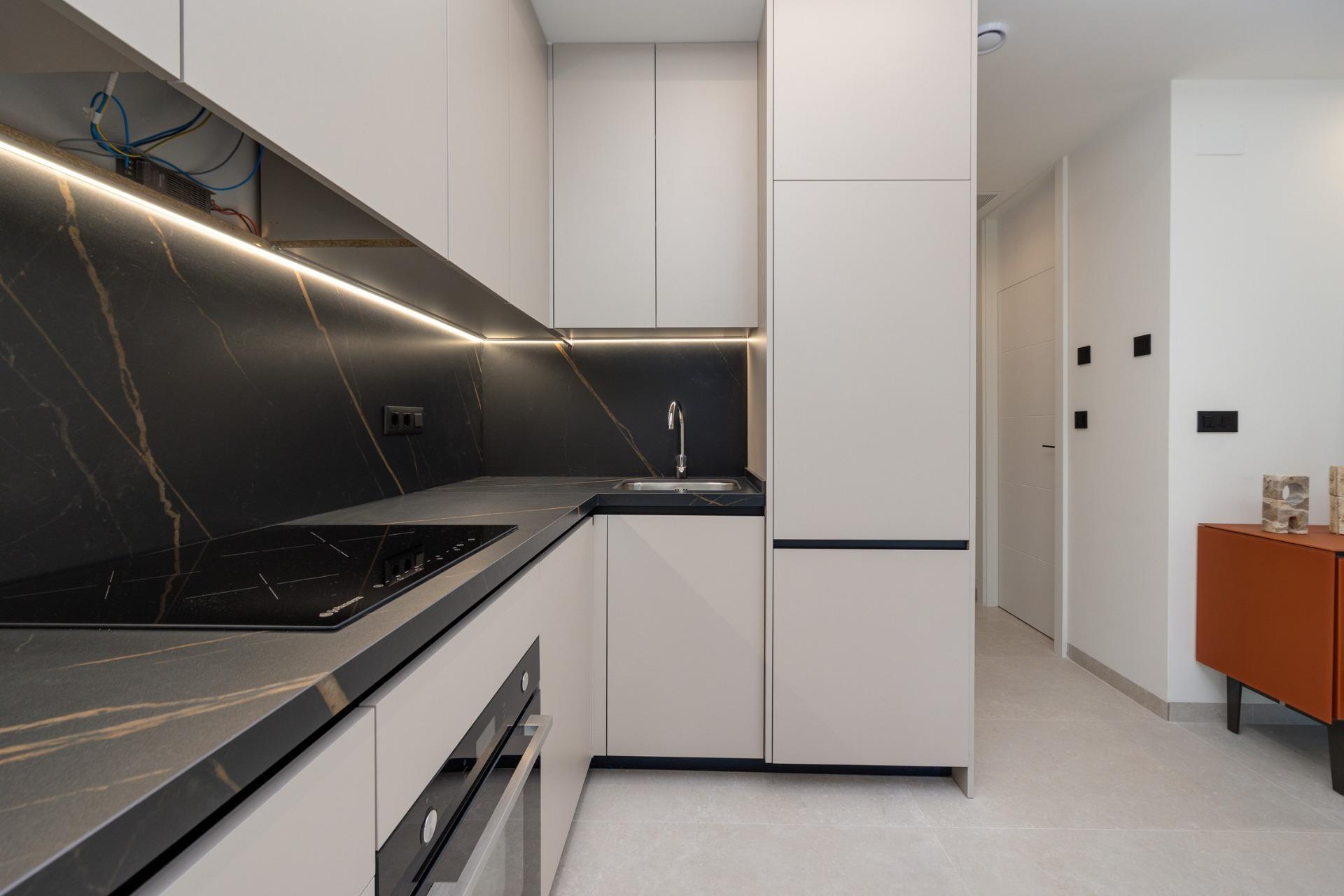 For sale - 2 Bedroom 2 Bathroom Penthouse in Guardamar del Segura - Avda del Puerto  - Alicante