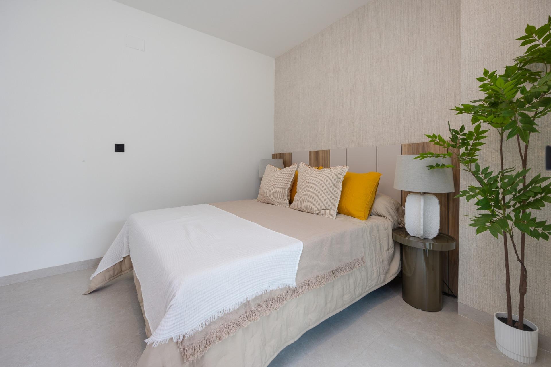 For sale - 2 Bedroom 2 Bathroom Penthouse in Guardamar del Segura - Avda del Puerto  - Alicante