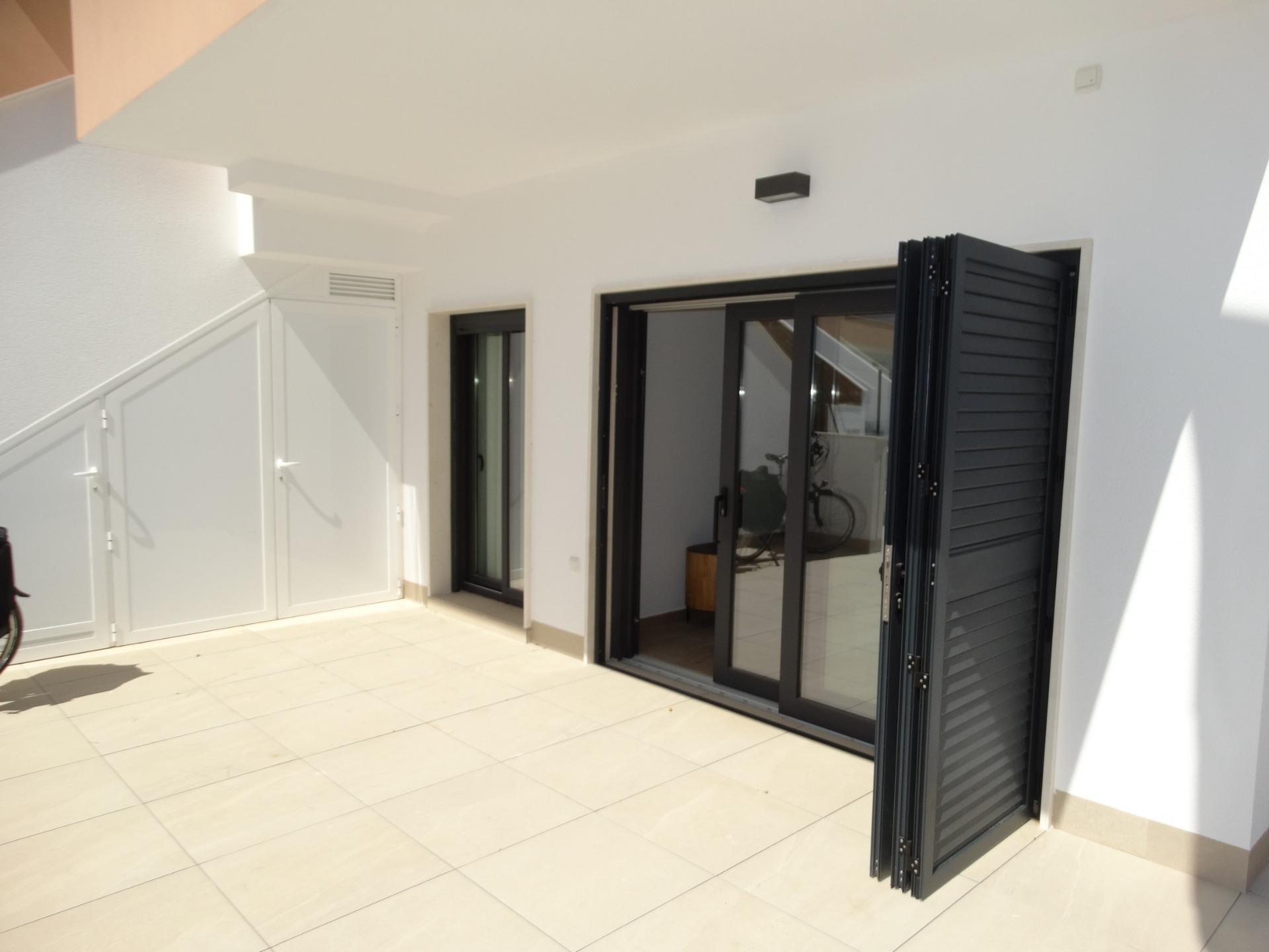 For sale - 2 Bedroom 2 Bathroom Bungalow in Pilar de La Horadada - pueblo  - Alicante
