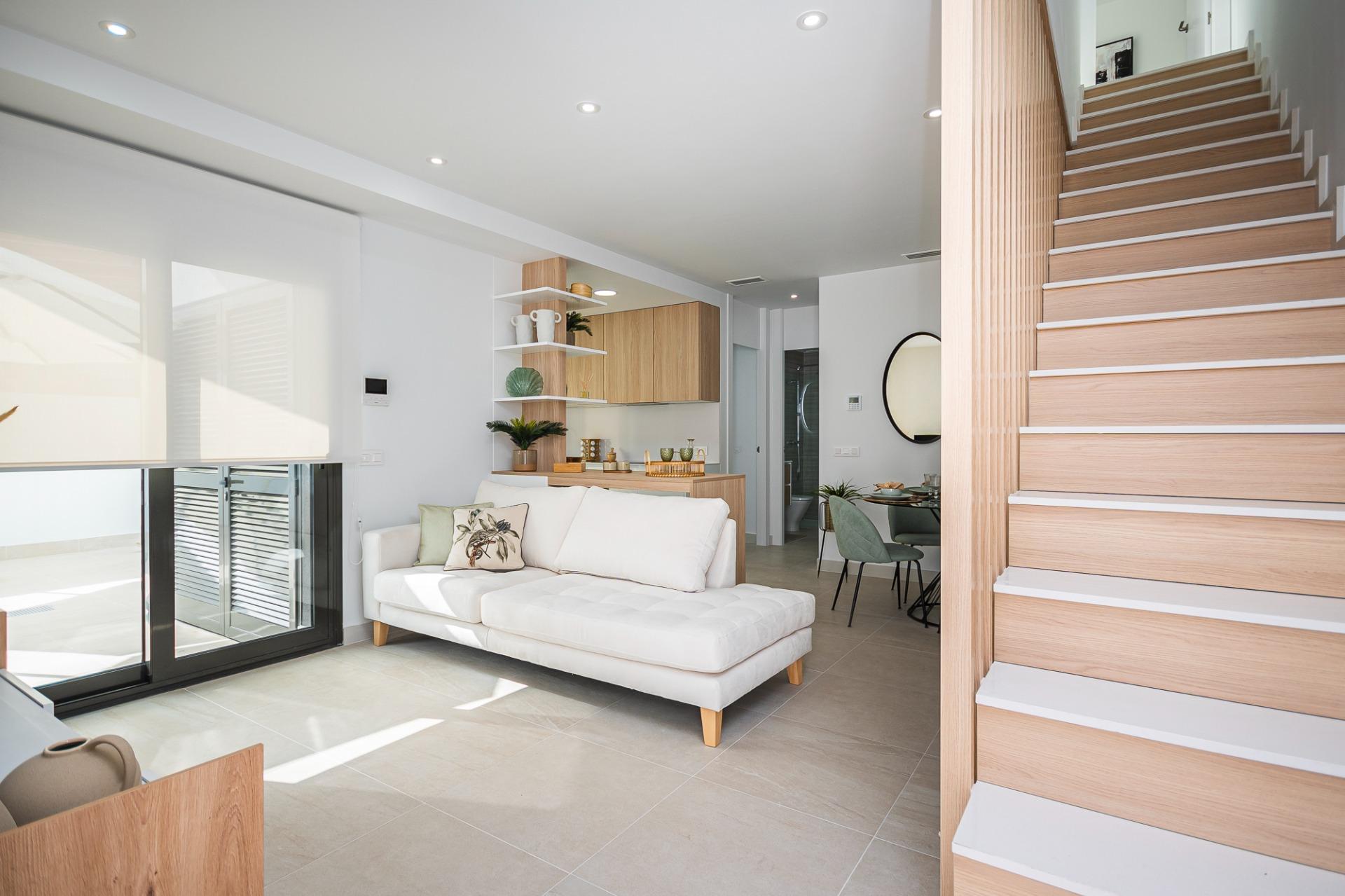 For sale - 3 Bedroom 2 Bathroom Villa in Torrevieja - Lago Jardín II  - Alicante