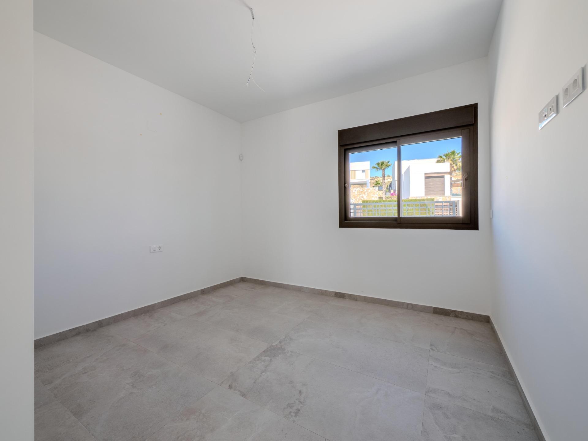 For sale - 3 Bedroom 2 Bathroom Villa in Algorfa - La Finca Golf  - Alicante
