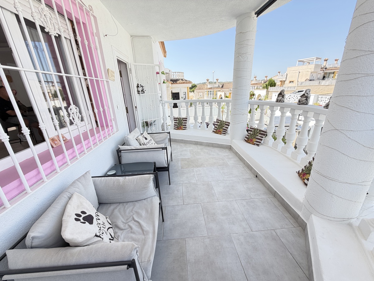 For sale - 3 Bedroom 2 Bathroom Villa in San Miguel De Salinas - , San Miguel De Salinas, Alicante, Spain - Alicante