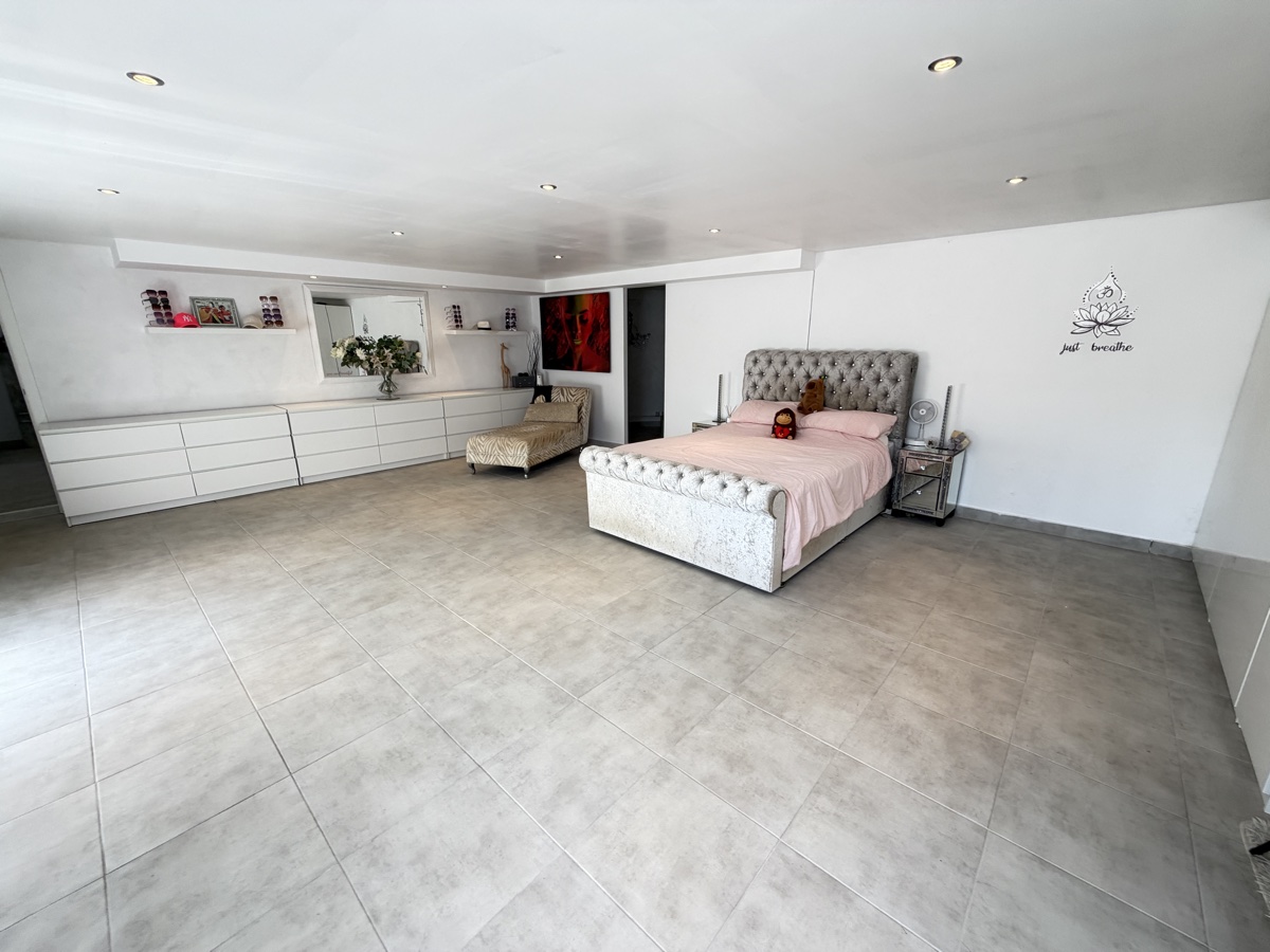 For sale - 3 Bedroom 2 Bathroom Villa in San Miguel De Salinas - , San Miguel De Salinas, Alicante, Spain - Alicante