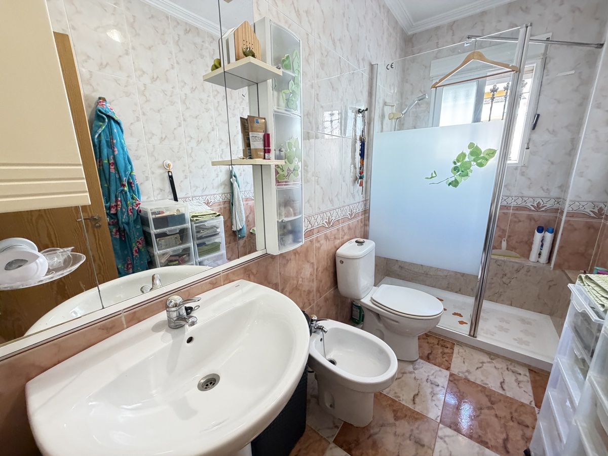 For sale - 2 Bedroom 1 Bathroom Townhouse in La Zenia - , La Zenia, Alicante, Spain - Alicante