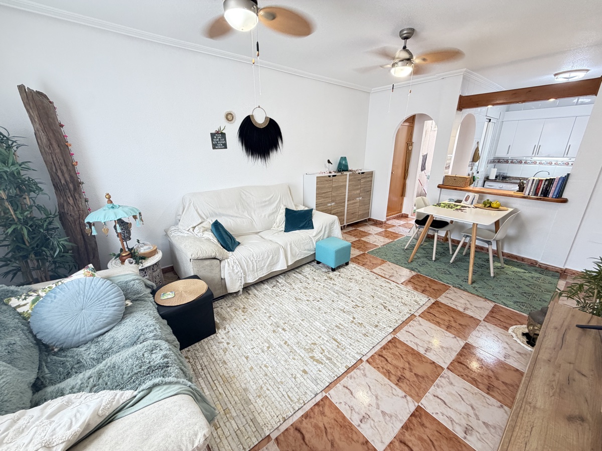 For sale - 2 Bedroom 1 Bathroom Townhouse in La Zenia - , La Zenia, Alicante, Spain - Alicante