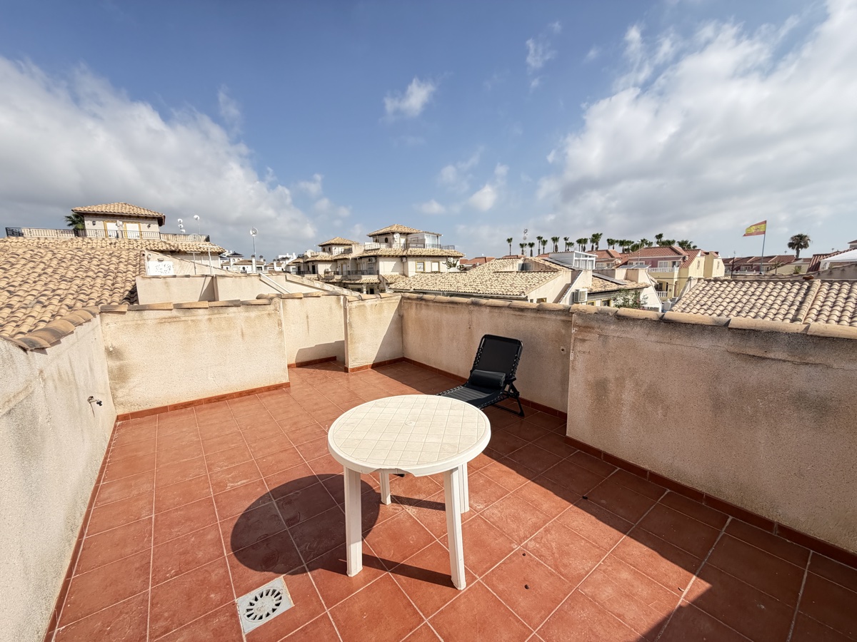 For sale - 2 Bedroom 1 Bathroom Townhouse in La Zenia - , La Zenia, Alicante, Spain - Alicante