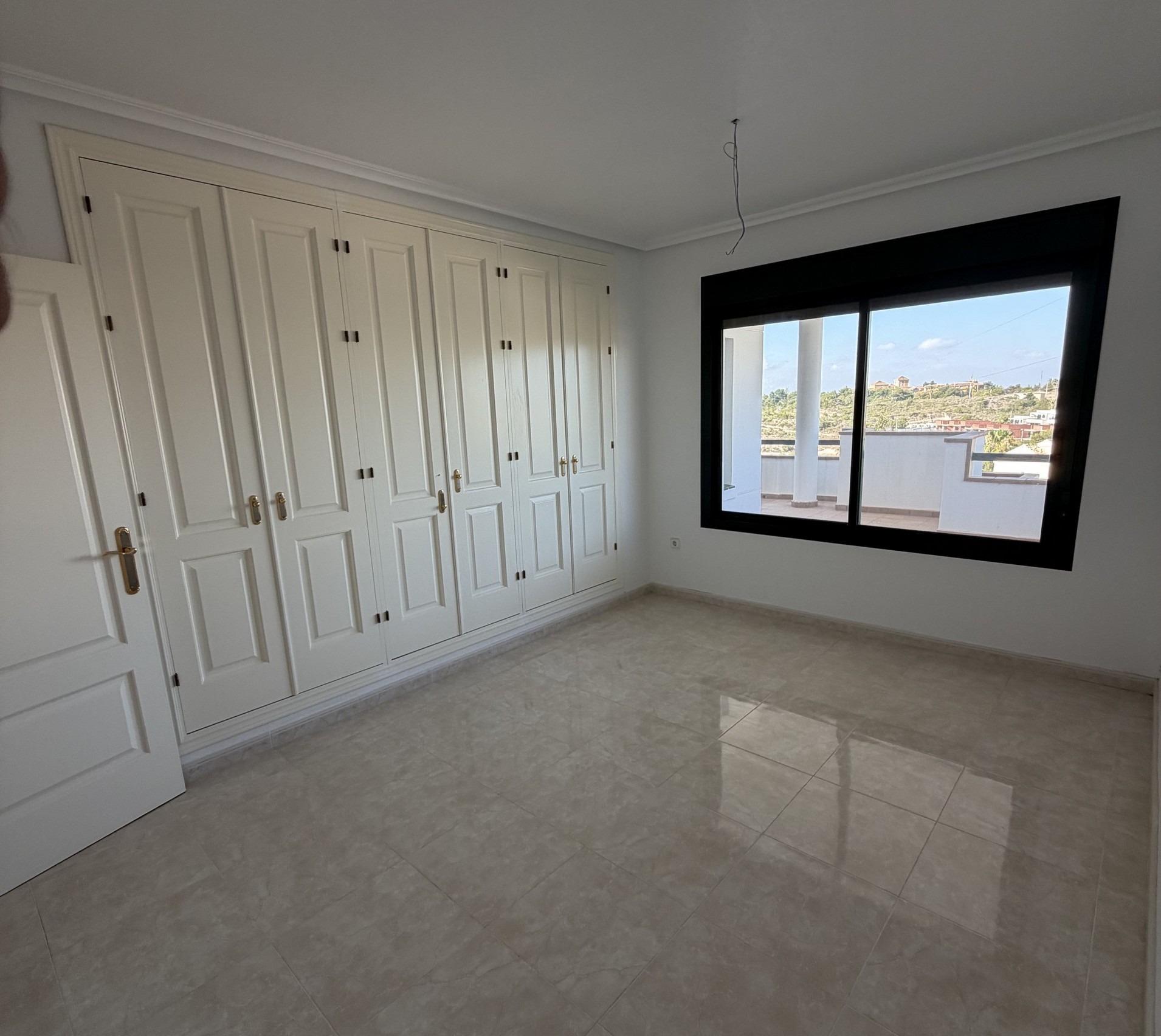 For sale - 2 Bedroom 2 Bathroom Penthouse in Orihuela Costa - Lomas de Campoamor  - Alicante